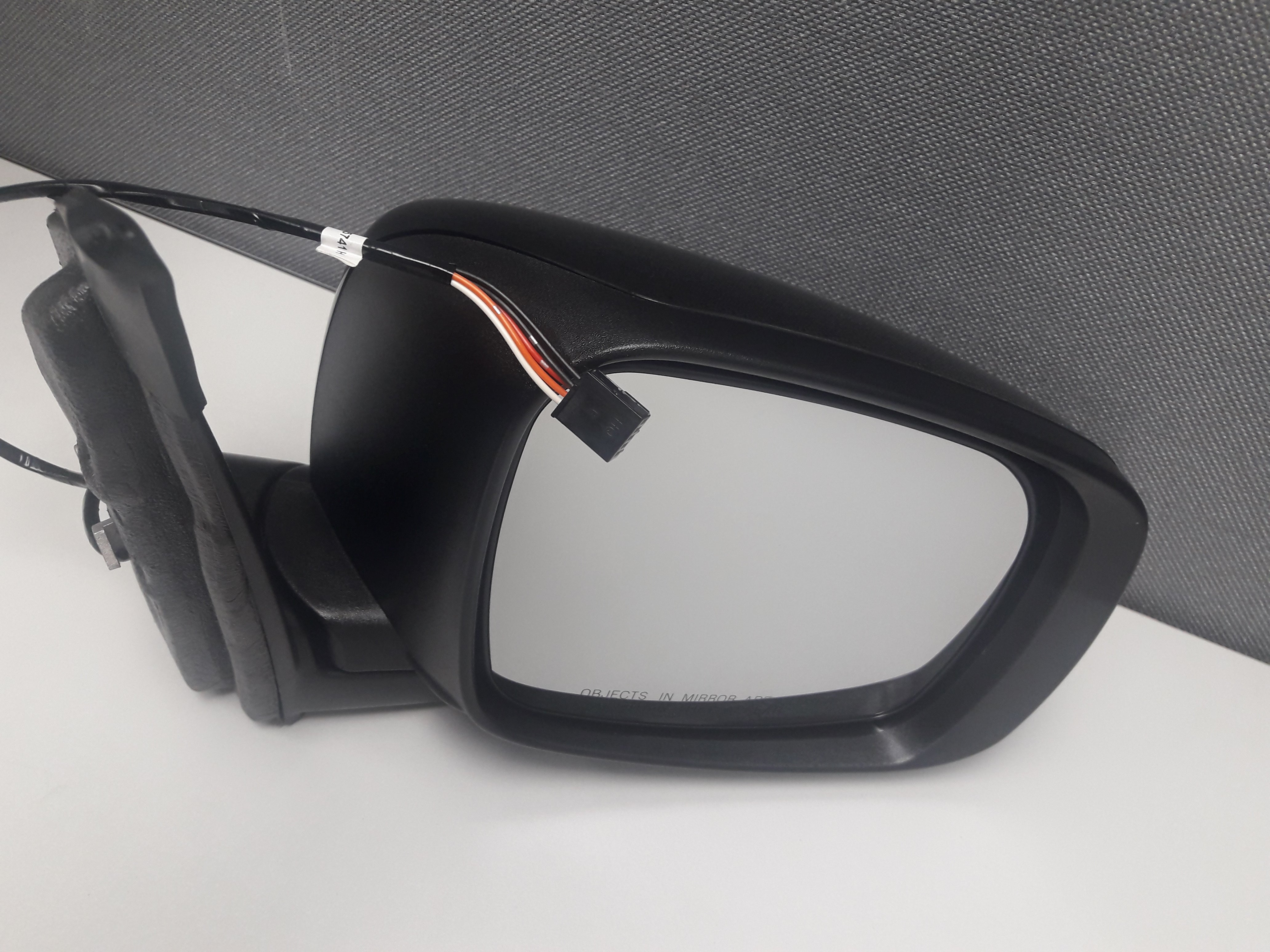 DODGE GRAND CARAVAN 2008-2020 — MIRROR RH; PTM; POWER/HEATED; 10 HOLE/5 PIN PLUG; CARAVAN/TOWN & COUNTRY 2008