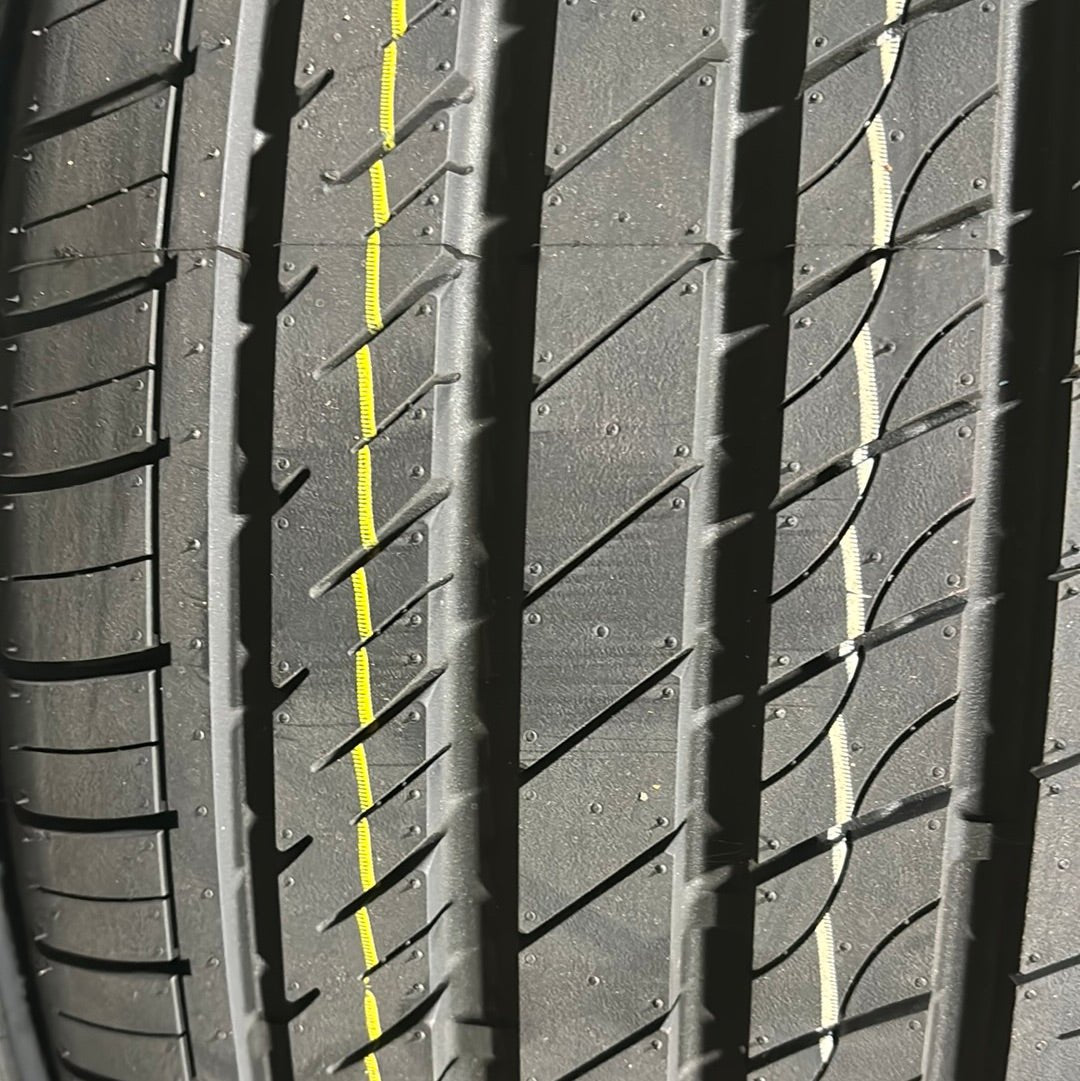 225/35R19 GRENLANDER L-ZEAL56 UHP PASSENGER