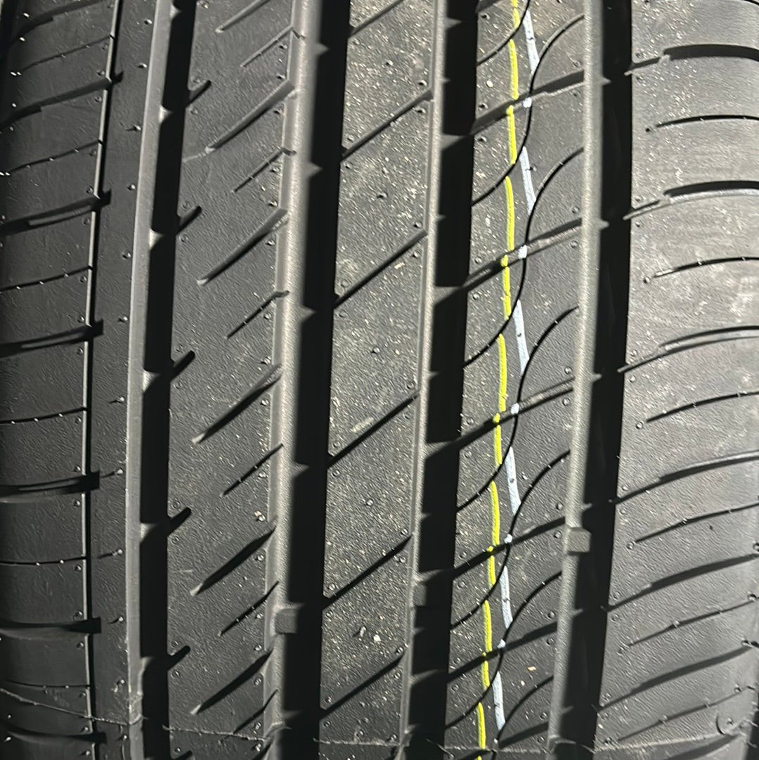 235/45R19 GRENLANDER L-ZEAL56 UHP PASSENGER
