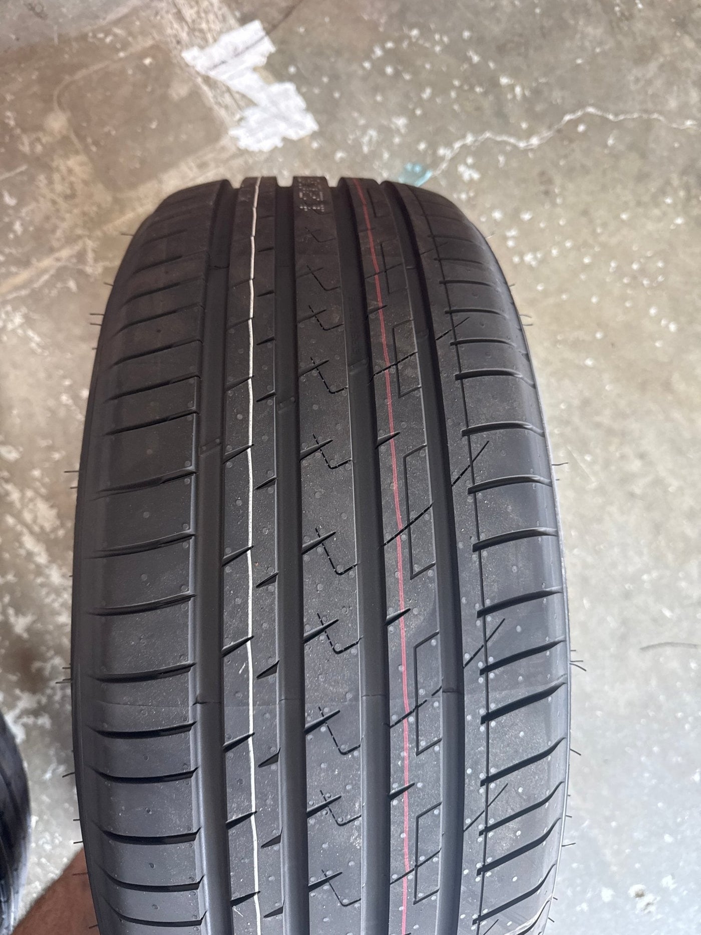 255/35R21 GRENLANDER X-SPORTER EV PASSENGER