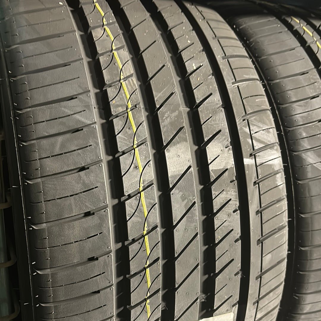 265/30R19 GRENLANDER L-ZEAL56 UHP PASSENGER
