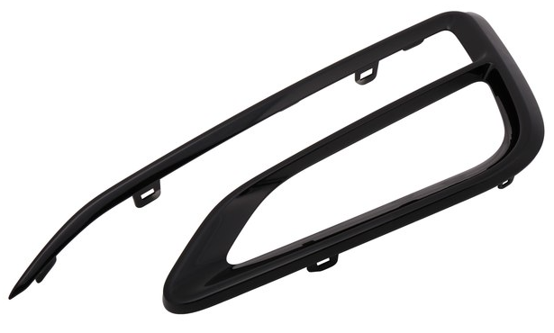 CHEVROLET CRUZE 2016-2019 — FRONT FOG LIGHT TRIM RH; BRIGHT BLACK; SEDAN 16-18/HBACK 17-18
