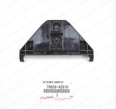 TOYOTA RAV4 2013-2018 — LIFTGATE FINISH PANEL BRACKET; CENTER; 2013-2018