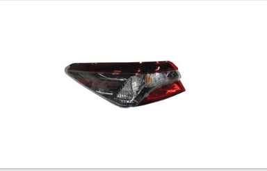 TOYOTA CAMRY 2018-2024 — OUTER TAILIGHT LH; BULB SIGNAL; CAMRY/HYB 2021-2024
