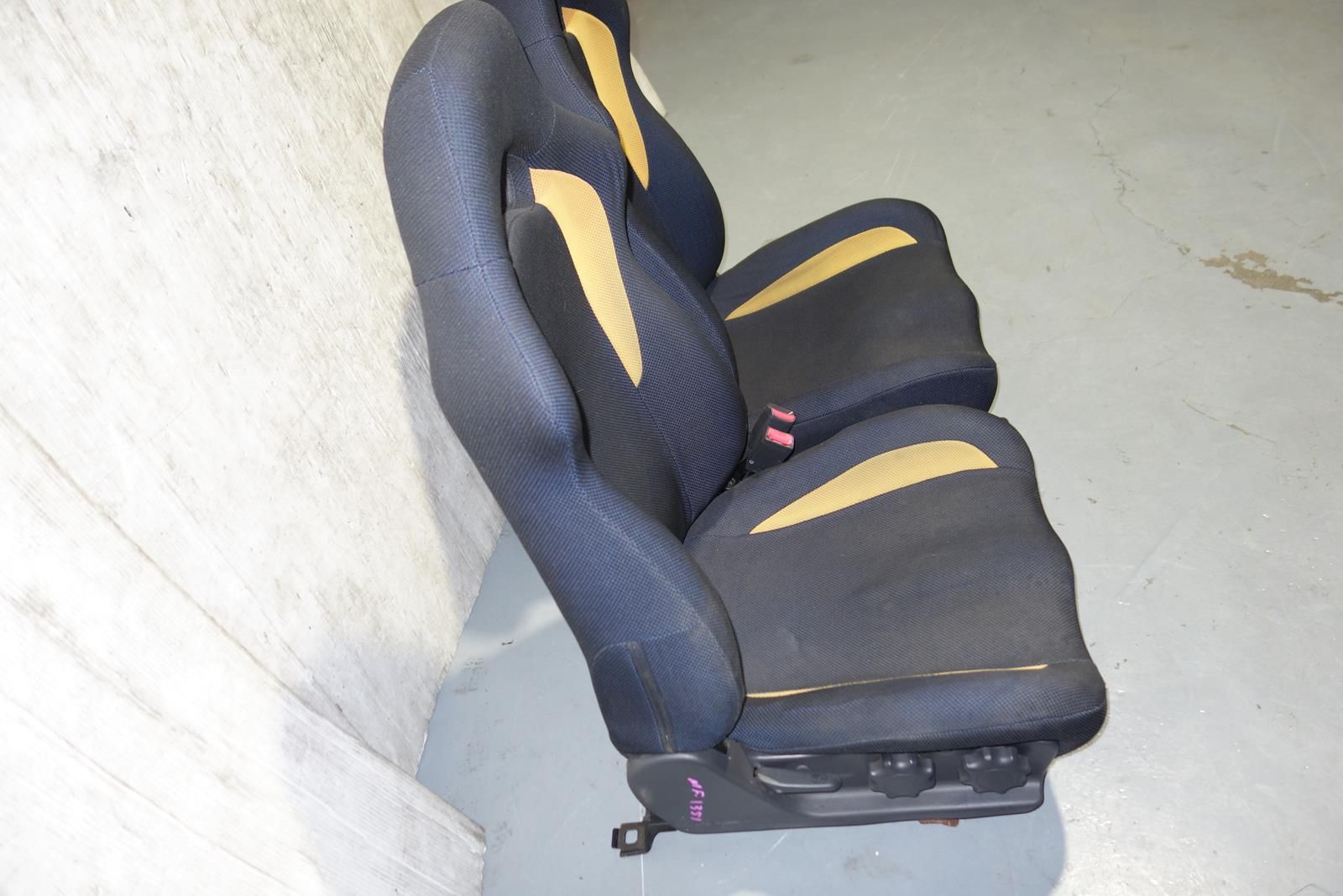 JDM Subaru Impreza WRX GC8 GF8 Front Seats Pair With Rails 1993-2001 V5 V6