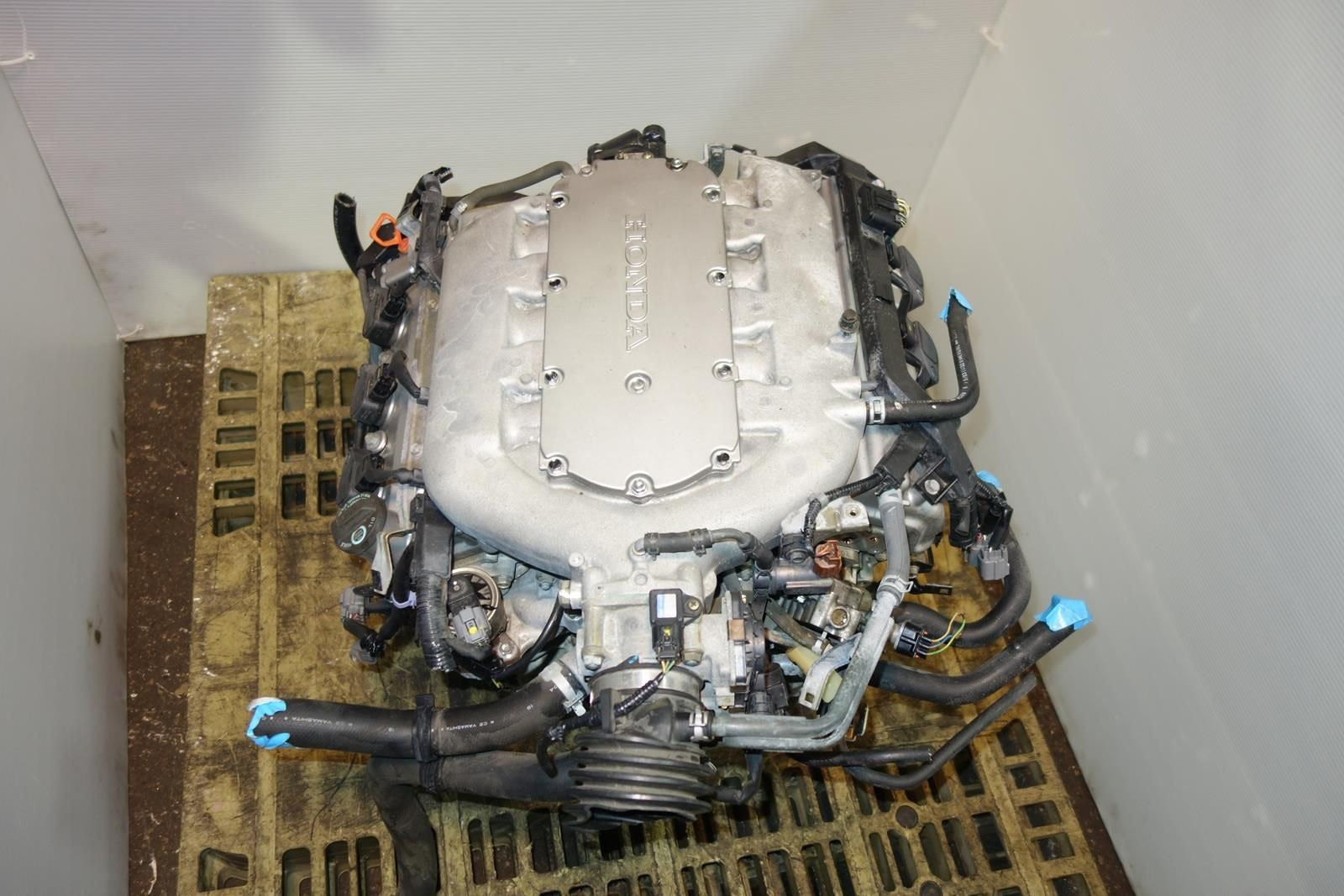 JDM Honda Accord J30A V6 i-VTEC 3.0L Engine Motor ONLY 2003-2007