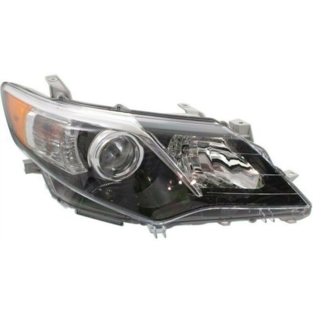 TOYOTA CAMRY 2012-2014 — HEAD LAMP RH; BLACK TRIM; SE MODEL; CAMRY 2012-2014