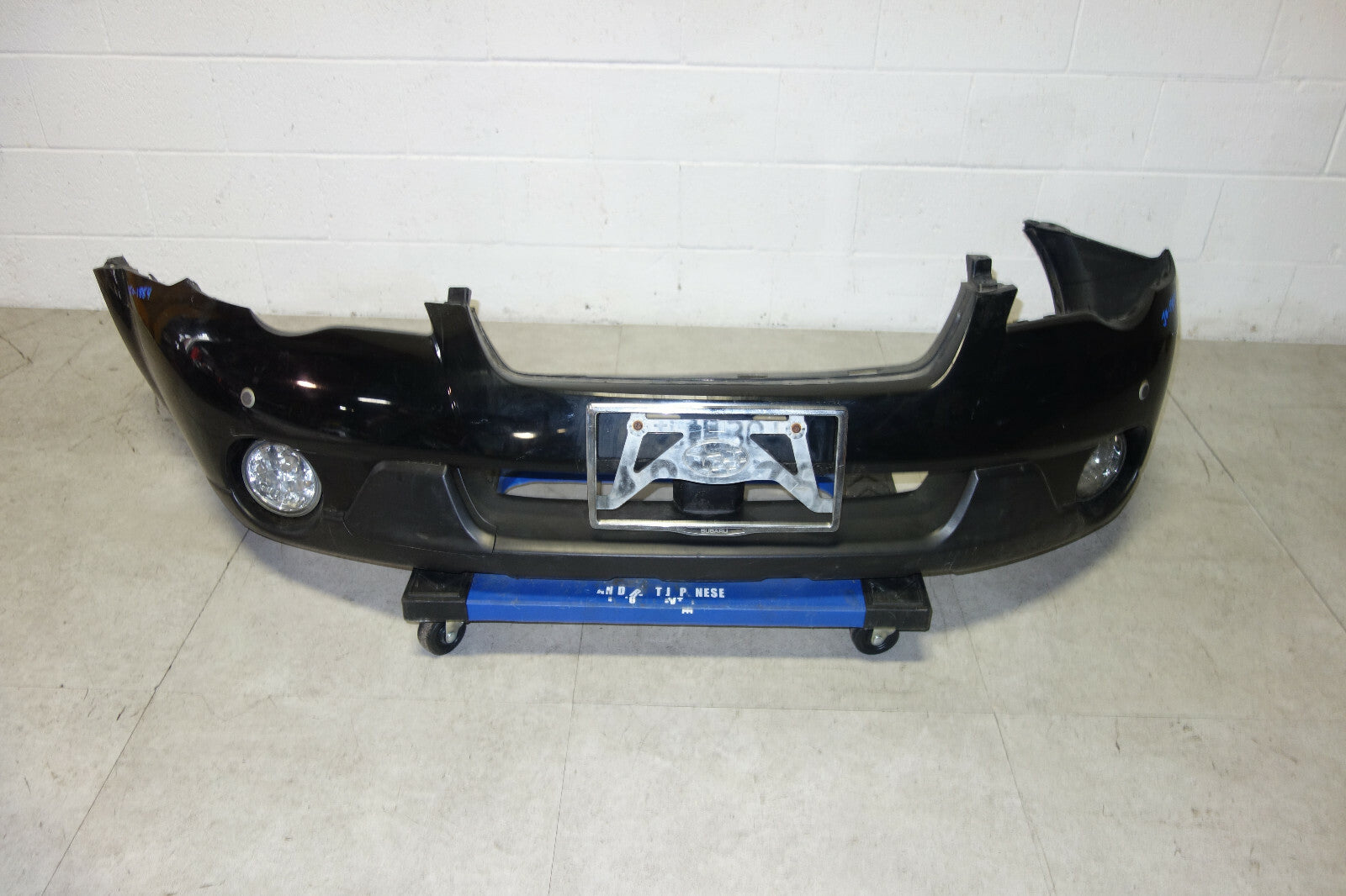JDM Subaru Outback Wagon OEM Front Bumper Cover Assembly + Fog Lights 2008-2009