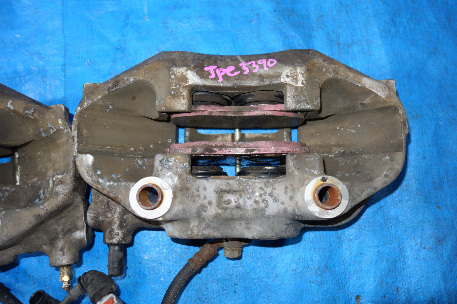 Lexus LS430 Front 4 Pot / Piston Brake Calipers OEM 2001-2006 OEM Left / Right