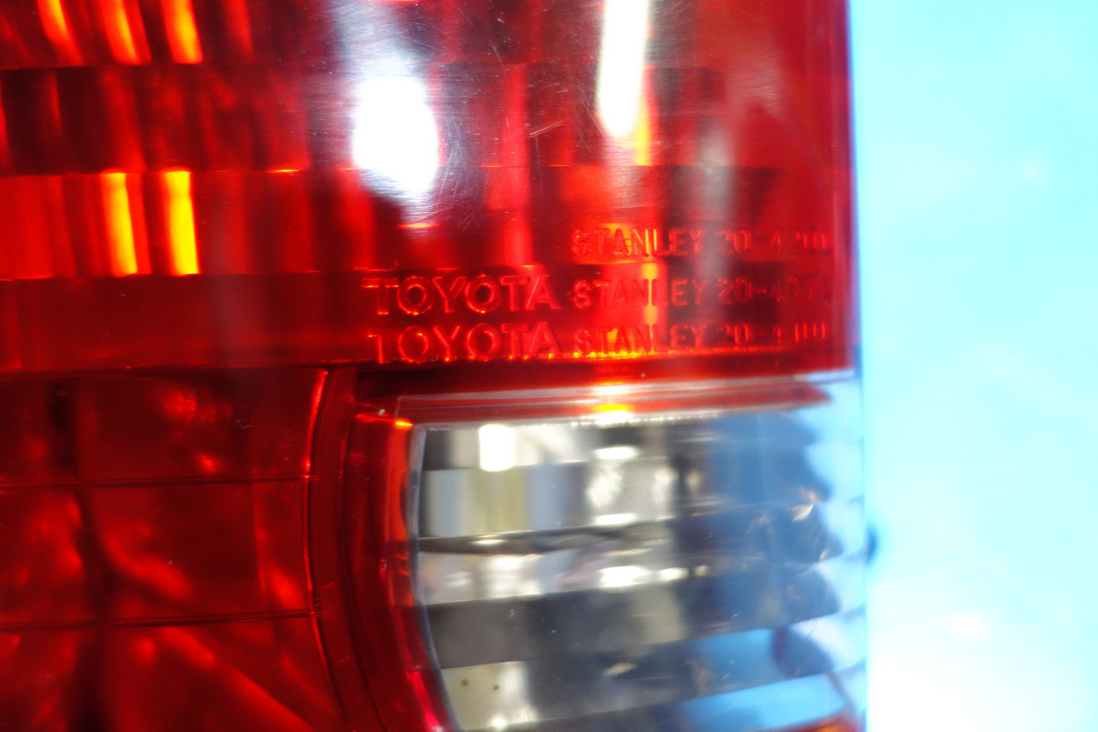 JDM Toyota Celica OEM Rear Left Tail Light Lamp LH Taillight ZZT231 2000-2005