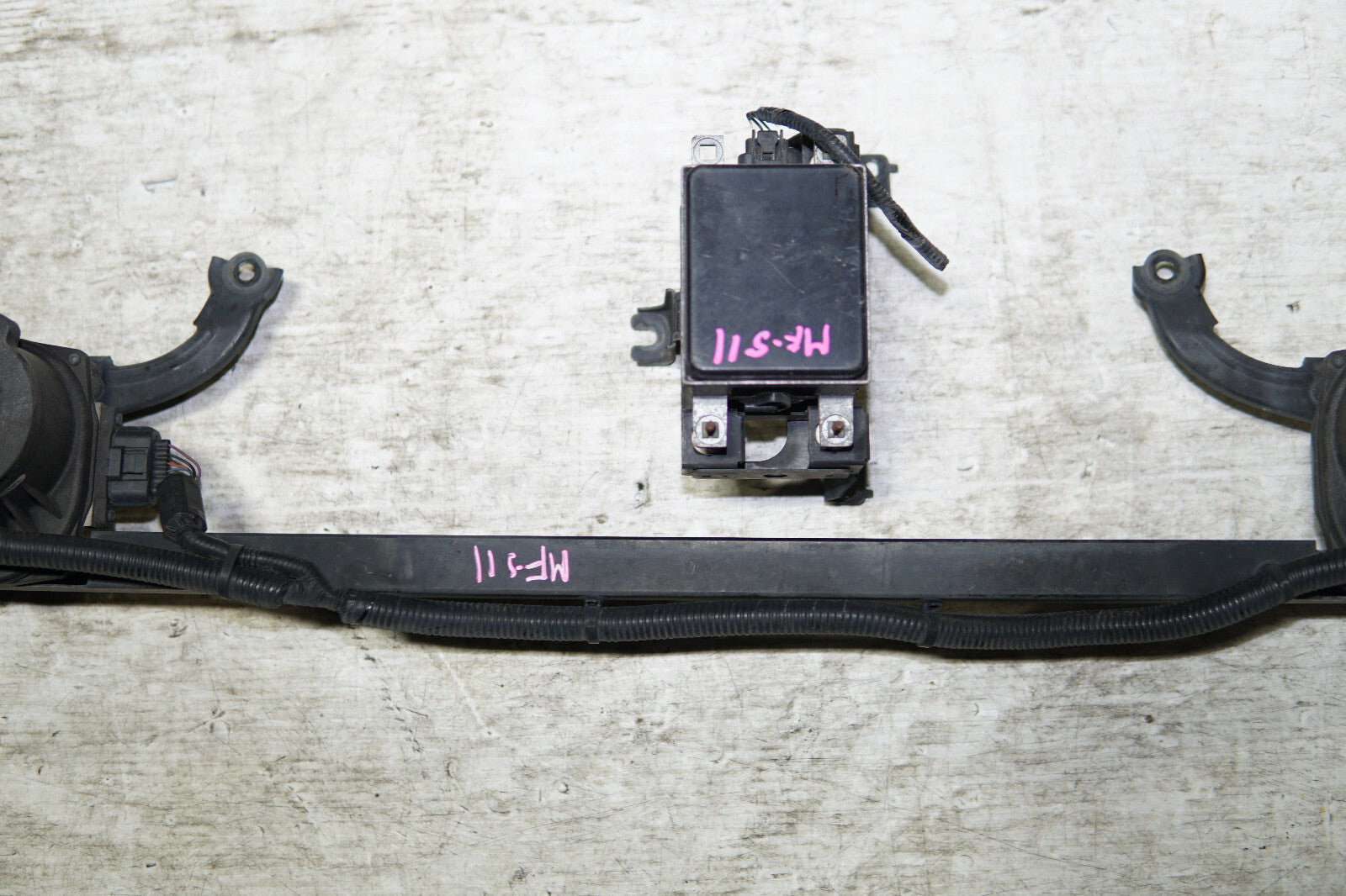 2005-2008 JDM Acura Honda Legend RL KB1 Front Sensor Radar Cruise 36830-SJA-0131