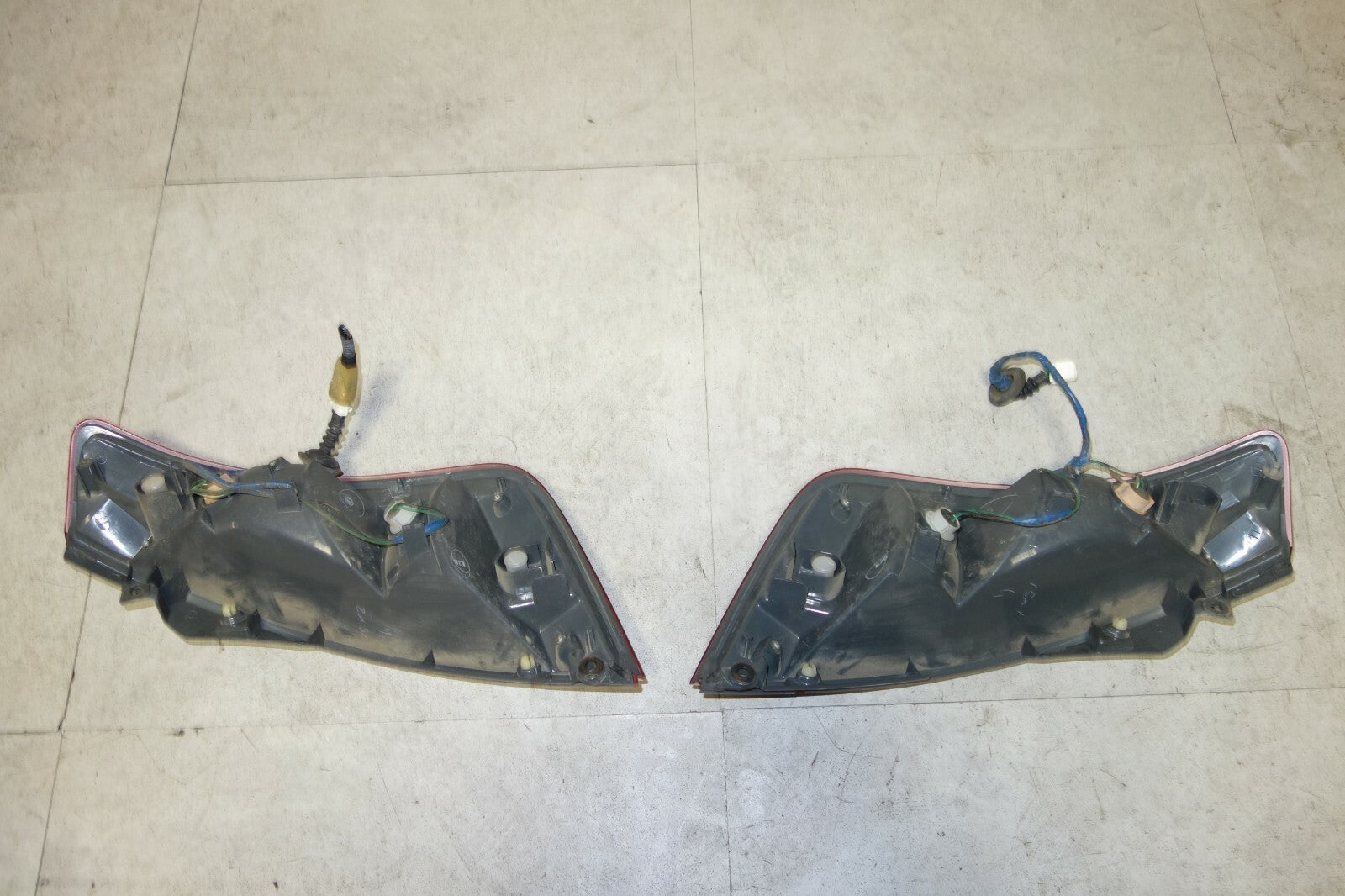JDM Nissan Murano Taillights Taillamps 2003 2004 2005 PZ50 OEM Japan Rear Lights