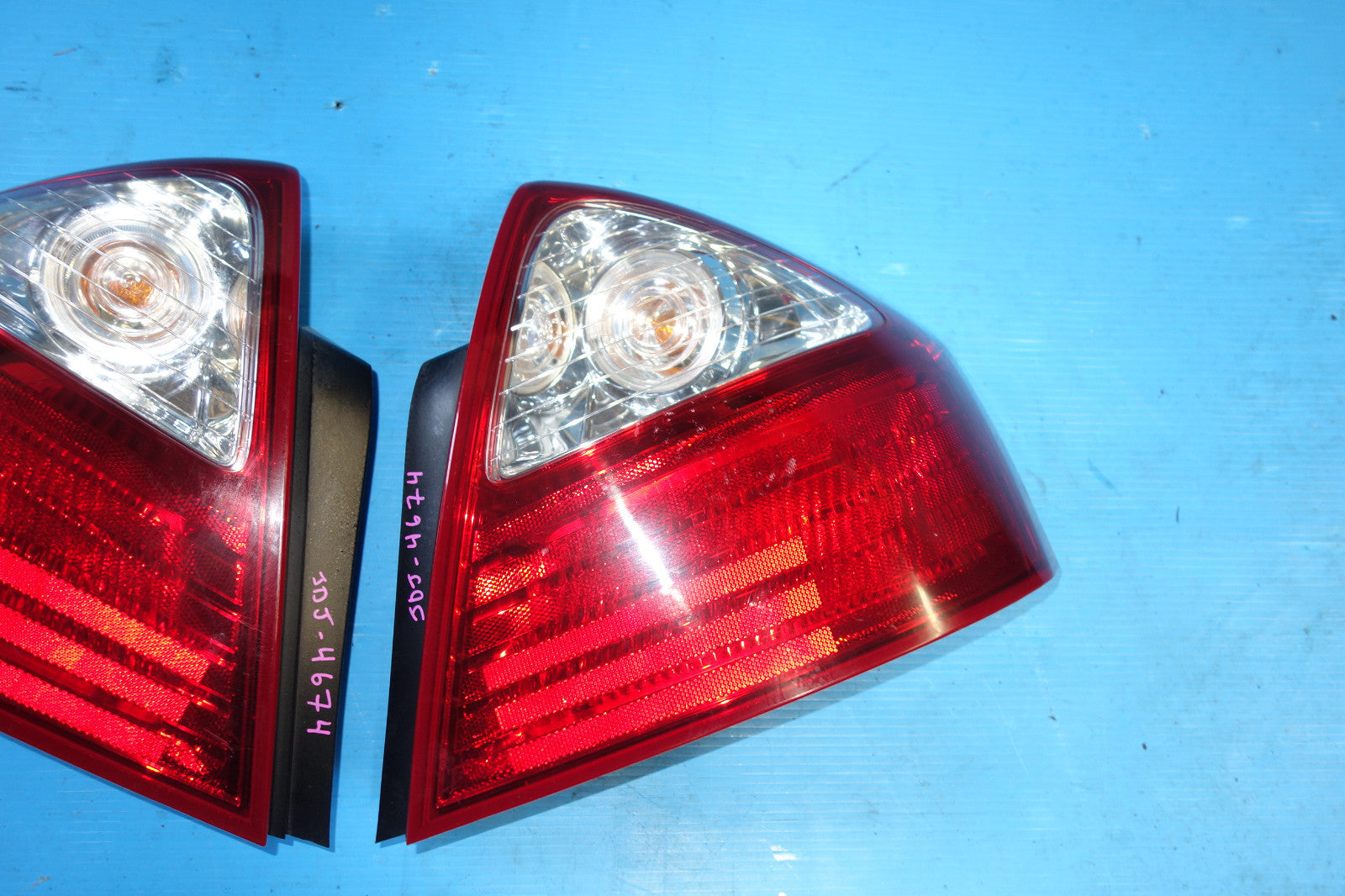 JDM Infiniti M35 M45 / Fuga OEM Tail Lights Lamps Taillights Rare 2006-2010