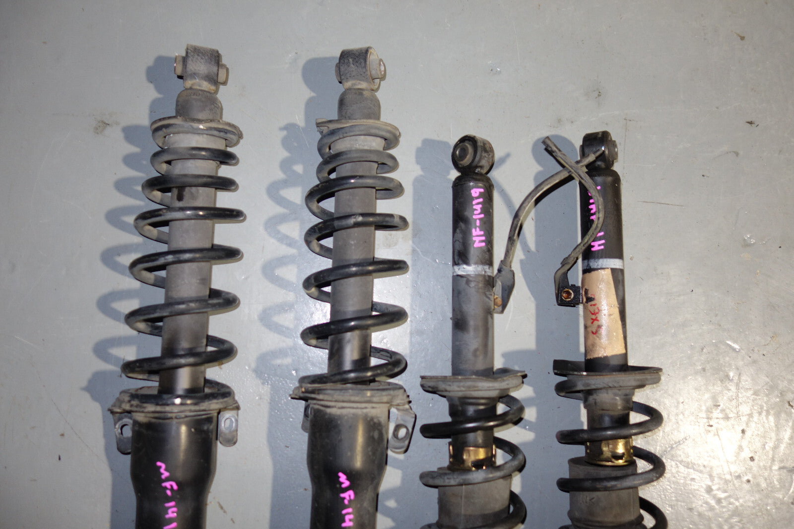 JDM Lexus is300 Toyota Altezza Shocks Struts Springs 2001-2005 SXE10 Front Rear