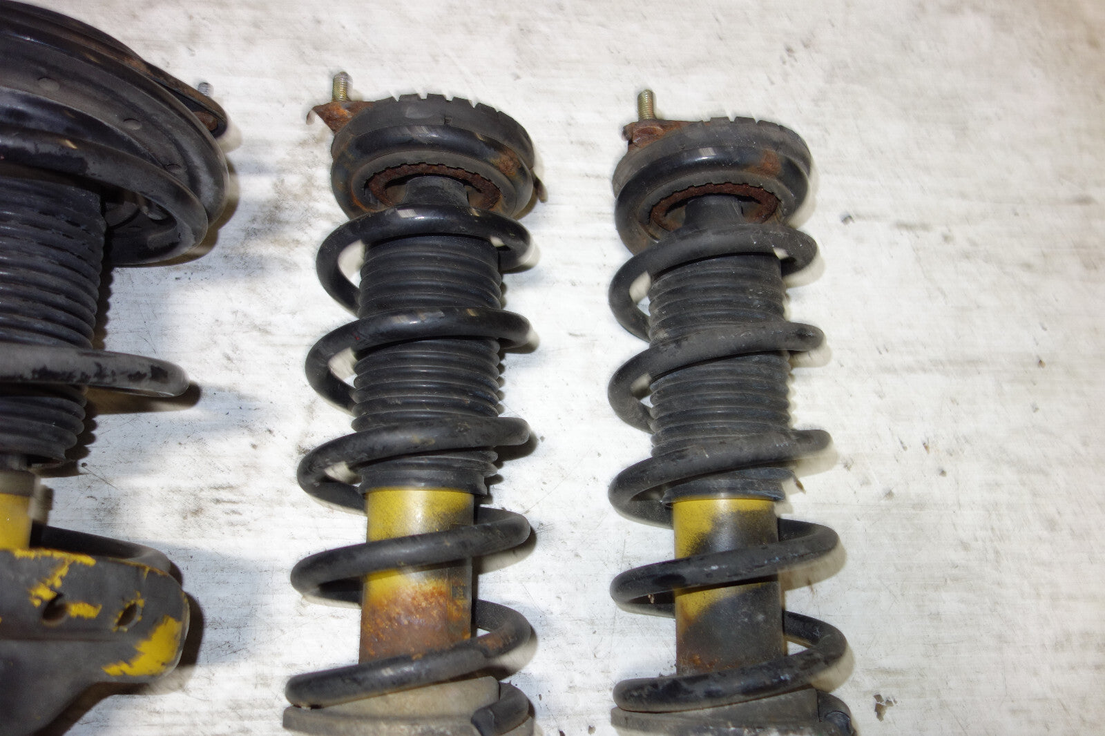 JDM Subaru Legacy BILSTEIN Shocks Struts Springs Suspension 2005-2009 Outback