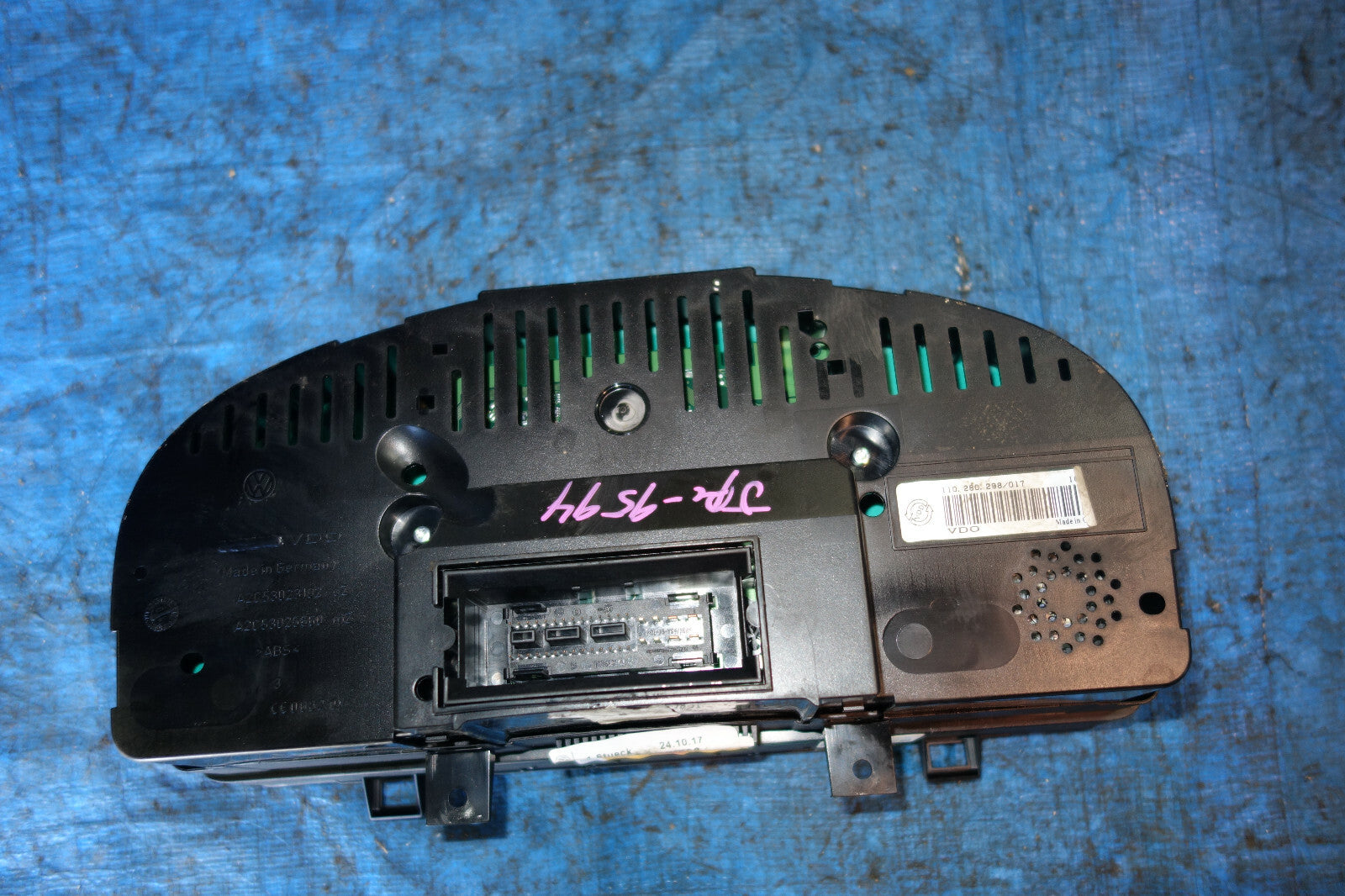 Volkswagen VW Golf GTi MK5 Instrument Gauge Cluster Speedometer 2006-2007 JDM AT