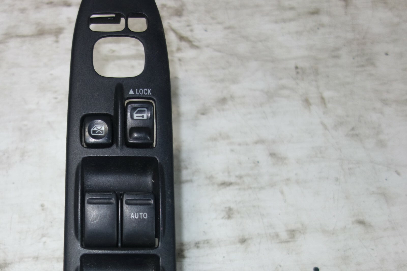 JDM 03-08 SUBARU FORESTER OEM WINDOW SWITCH RIGHT HAND DRIVE SG9 SG5 RHD
