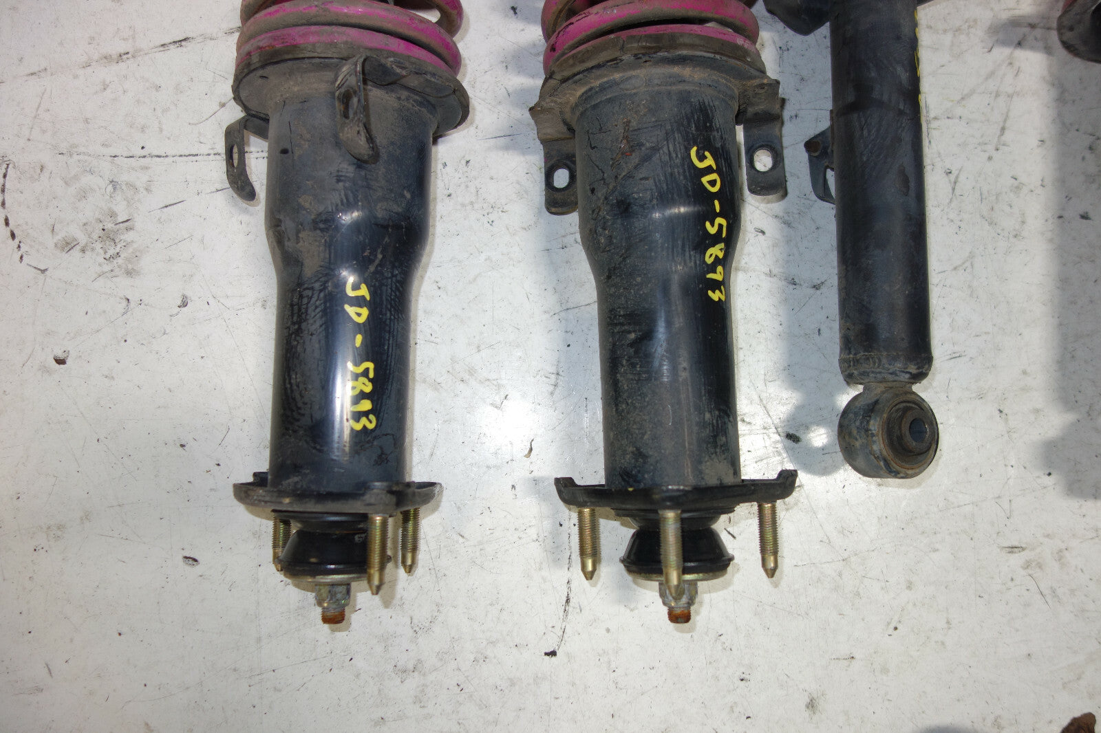 JDM Lexus IS300 Altezza SXE10 OEM Shocks Struts Low Springs Suspension 2001-2005