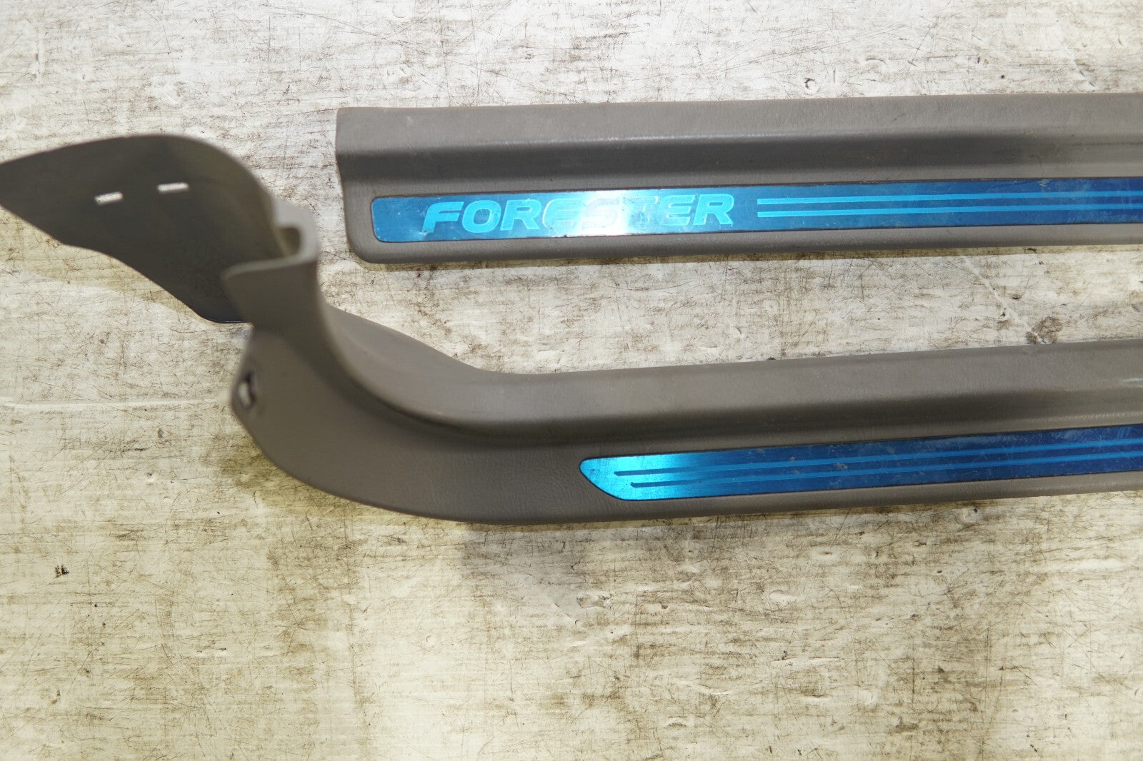Subaru Forester Door Sills Genuine Rh LH 2003-2008 MF-447