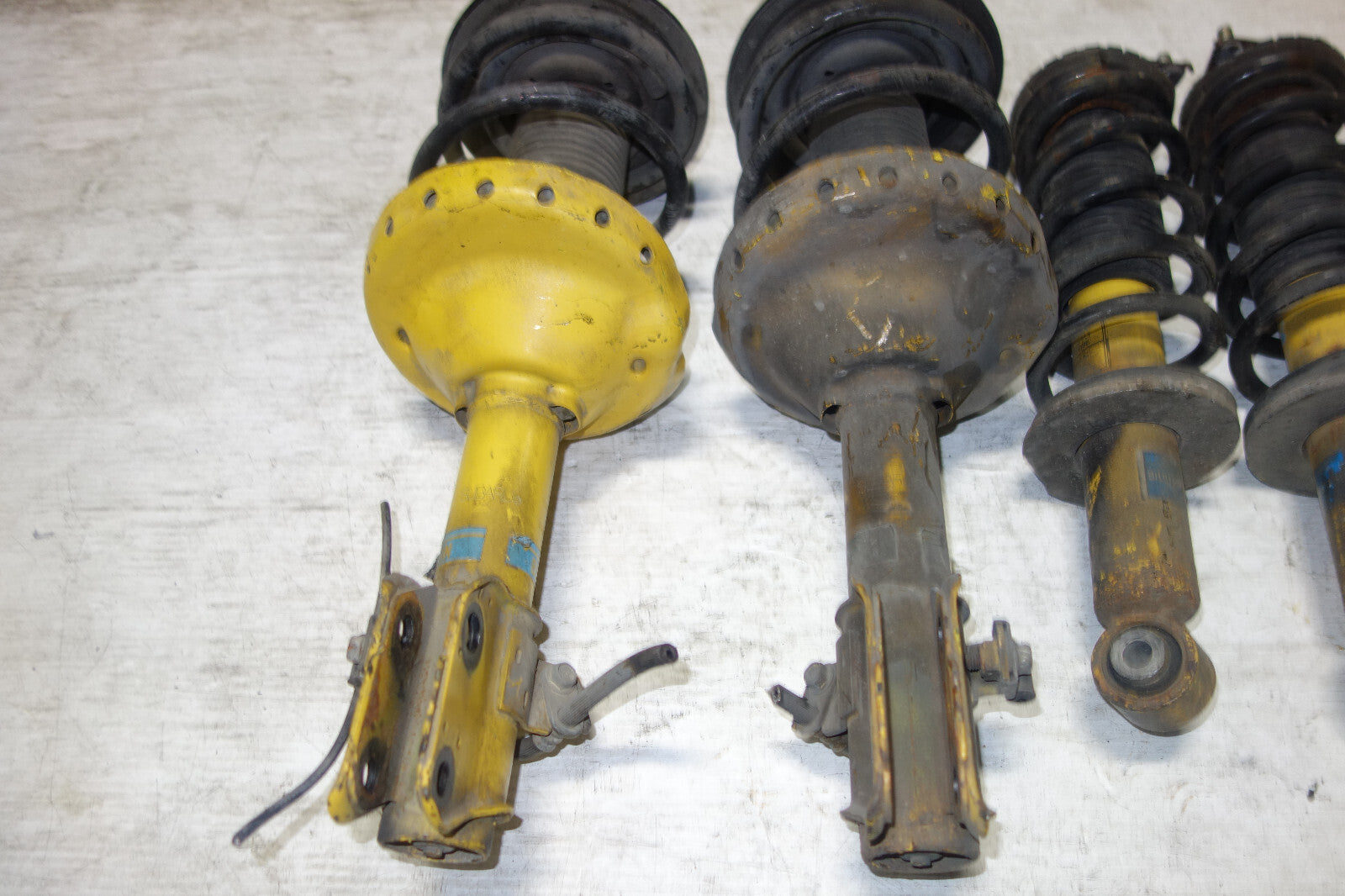 JDM Subaru Legacy BILSTEIN Shocks Struts Springs Suspension 2005-2009 Outback