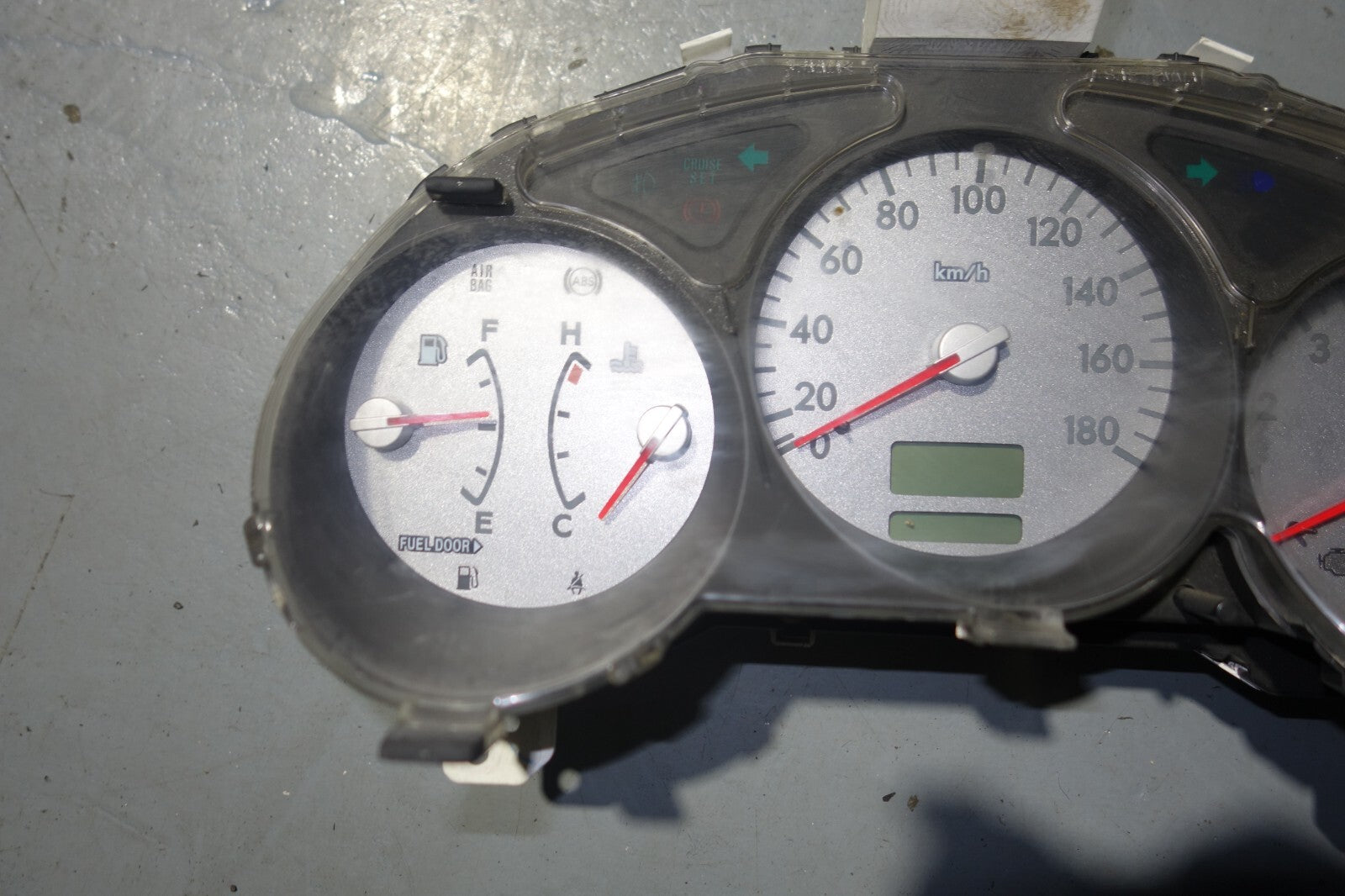 JDM SUBARU FORESTER SG5 MANUAL 5 SPEED GAUGE CLUSTER SPEEDOMETER 2003-2008
