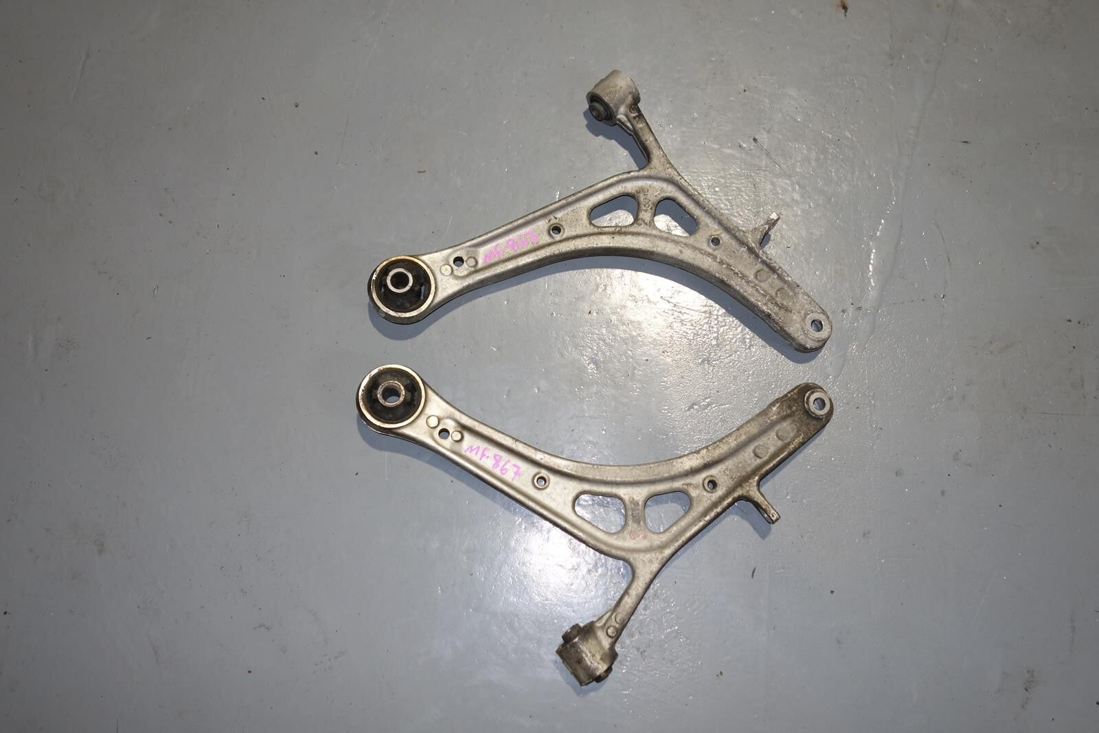 JDM SUBARU LEGACY OUTBACK OEM SPEC-B ALUMINUM FRONT LOWER CONTROL ARM 2005-2009