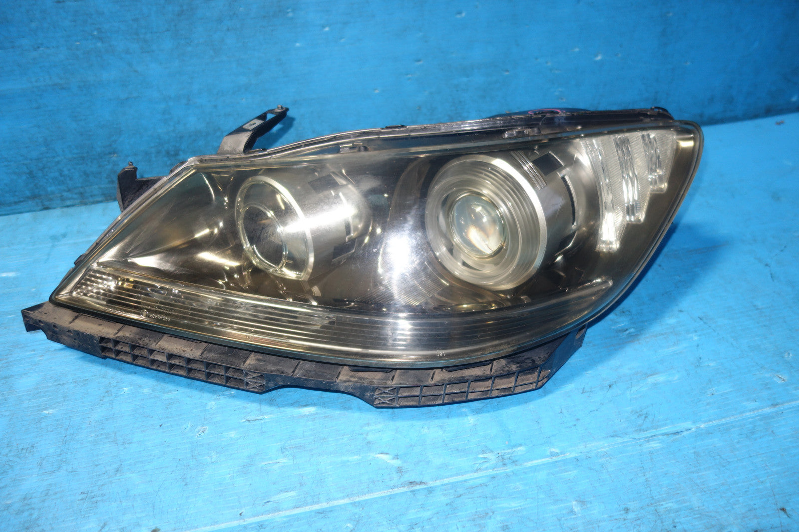 JDM Acura RL HID Headlights Head Lamps Pair 2005-2008 Honda Legend KB1 #8563