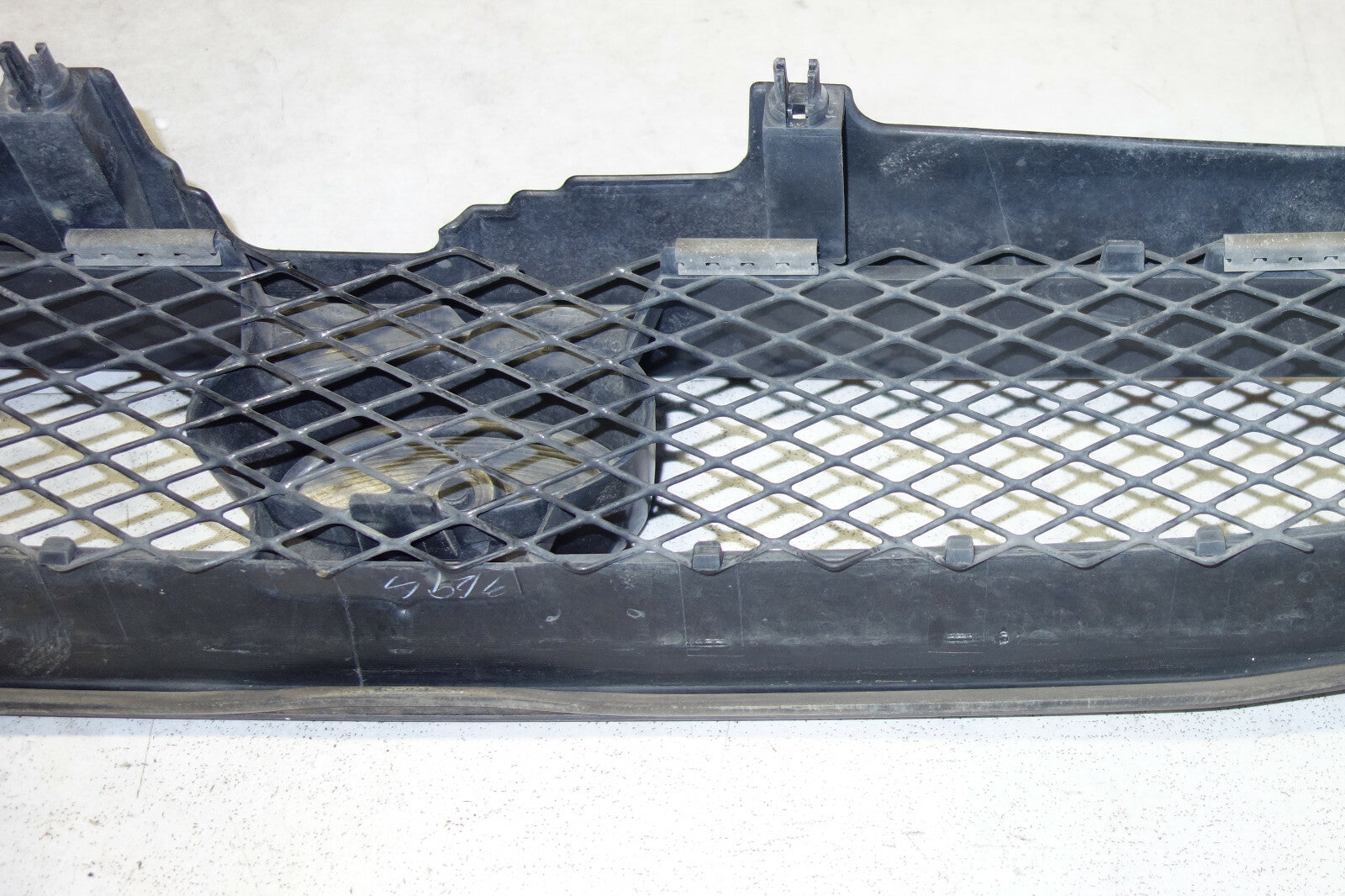 JDM Subaru Impreza WRX STi Outback Sport TS RS Front Grille 2004-2005 Grill V8