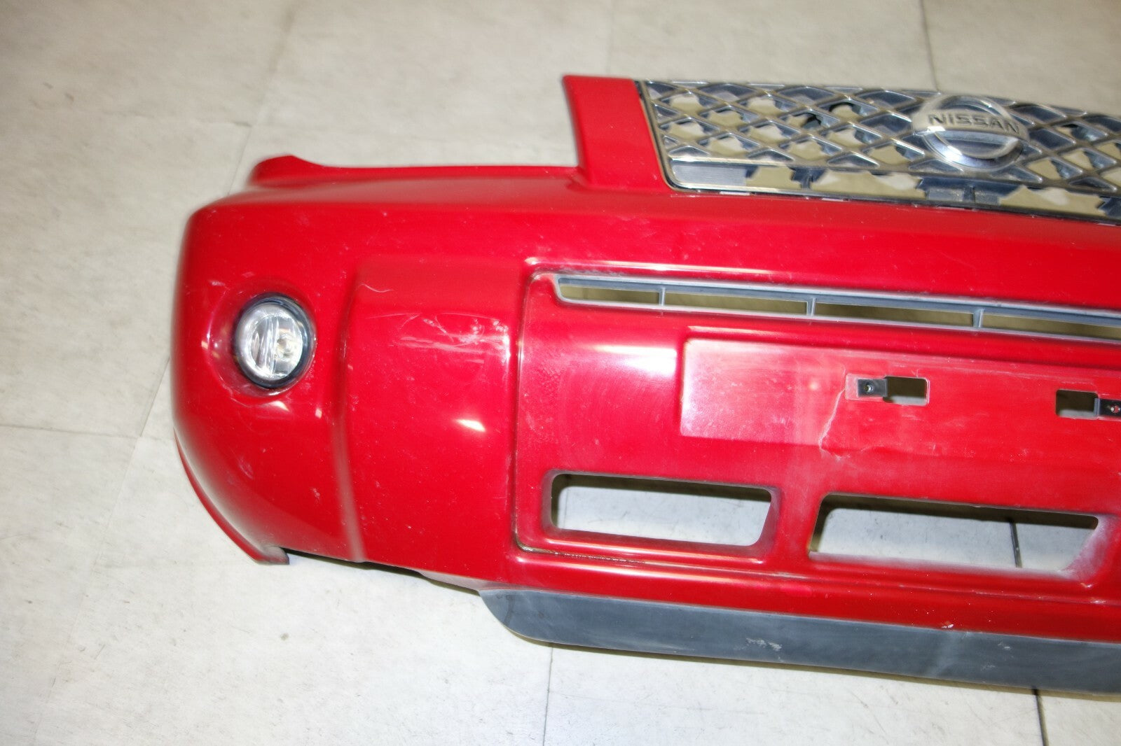 JDM Nissan X-Trail GT OEM Front Bumper Cover Fog Lights Grille PNT30