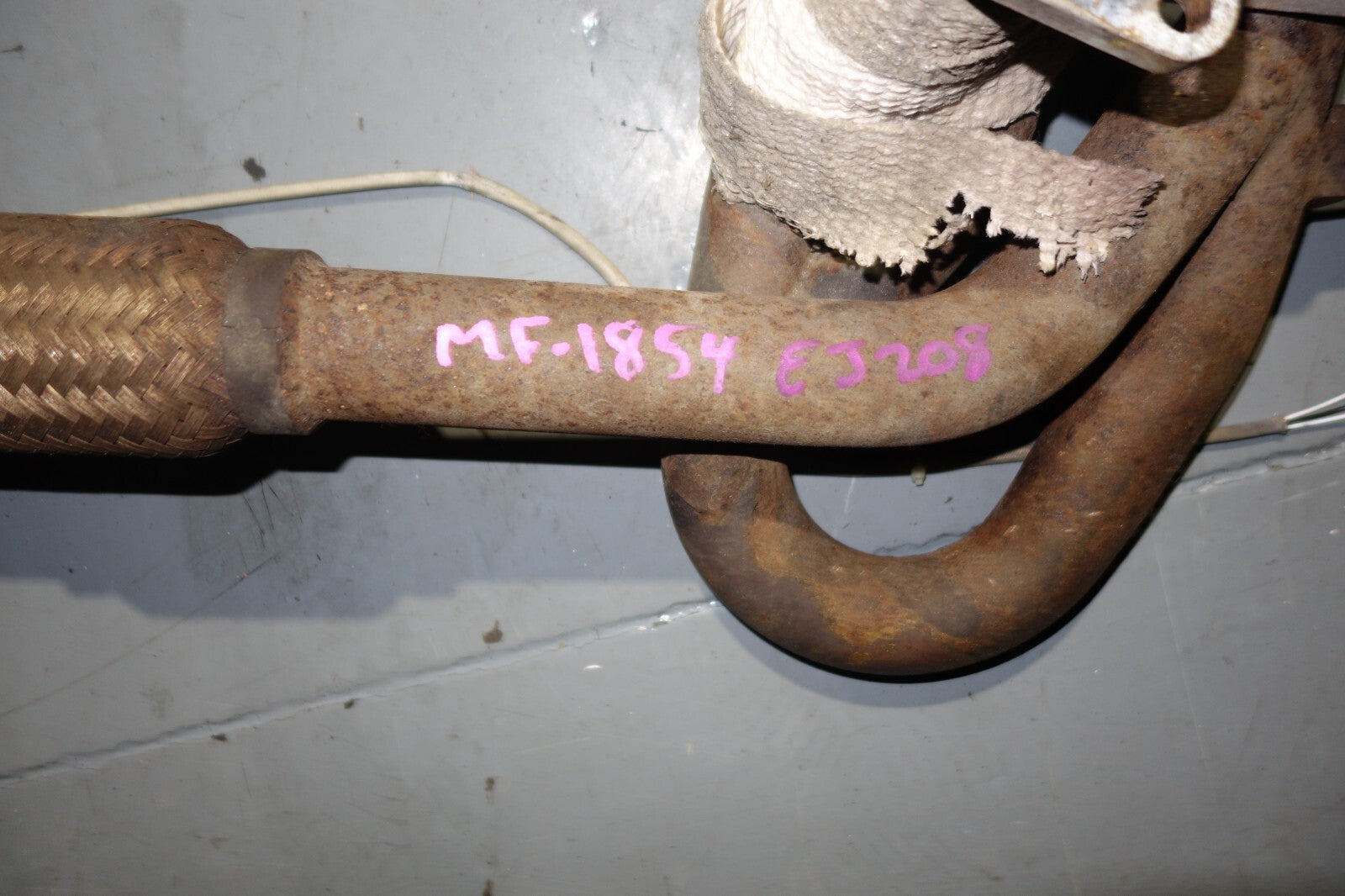 JDM 2000-2004 SUBARU LEGACY B4 EJ20 SUBARU EXHAUST EXHAUST MANIFOLD TWIN TURBO