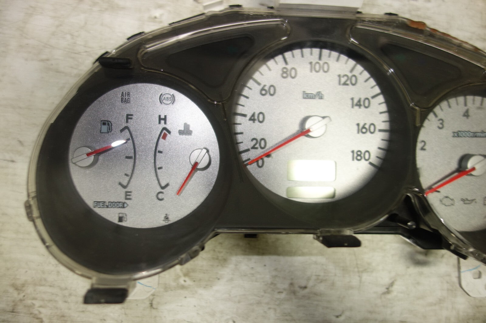 JDM Subaru Forester OEM Gauge Cluster Speedometer Manual M/T 2003-2008