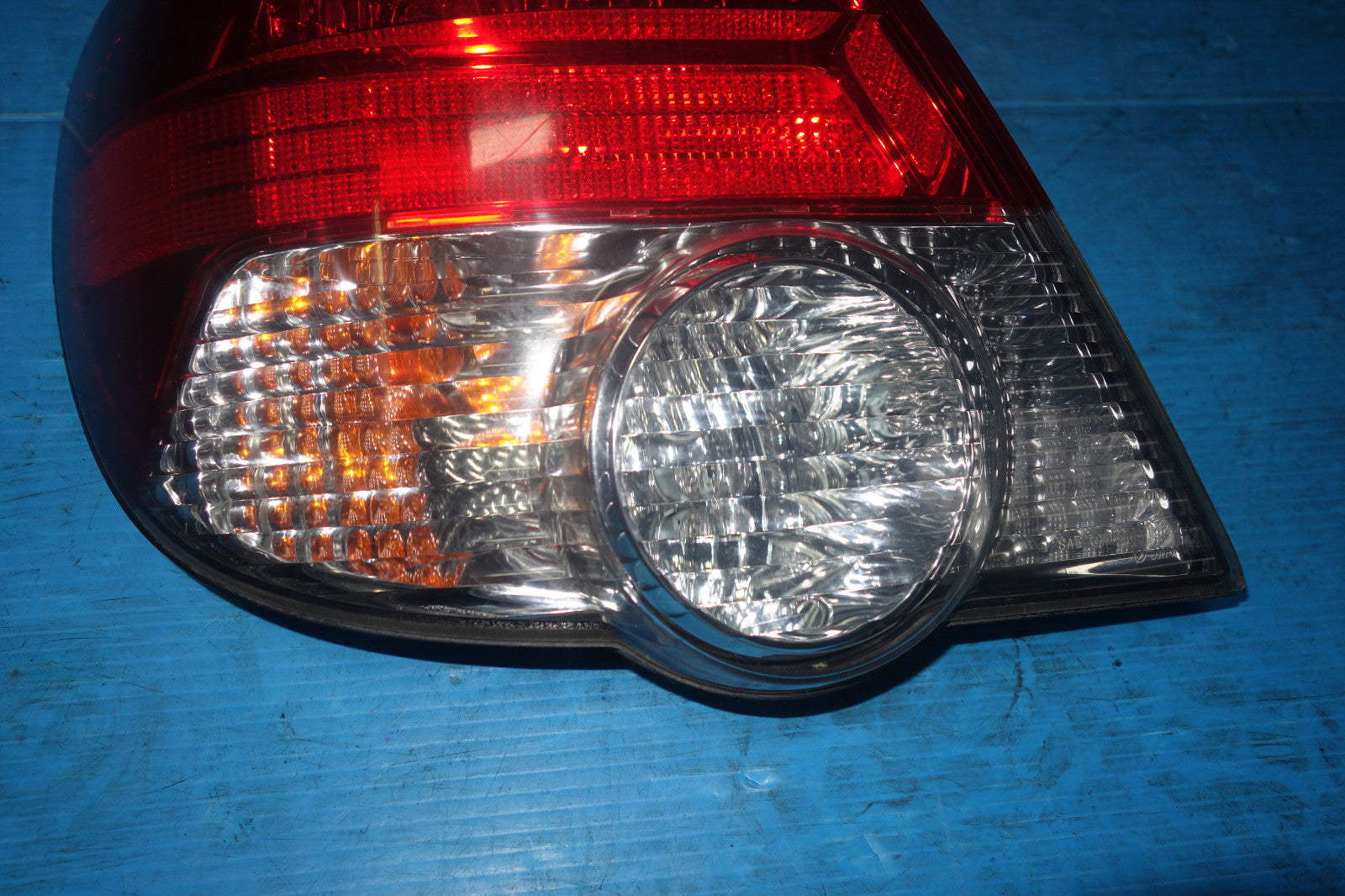JDM Subaru Impreza WRX STi Outback Sport Wagon Left LH Tail Light Lamp 2004-2005