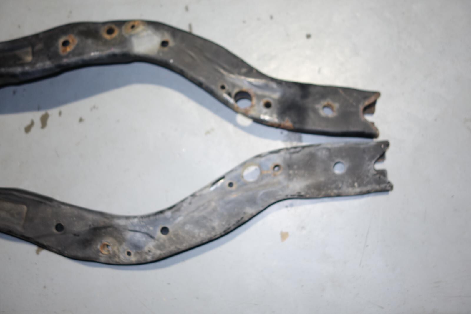 JDM 2003-2008 SUBARU FORESTER STi FRONT SUBFRAME U SHAPE SUB FRAME SG5 SG9