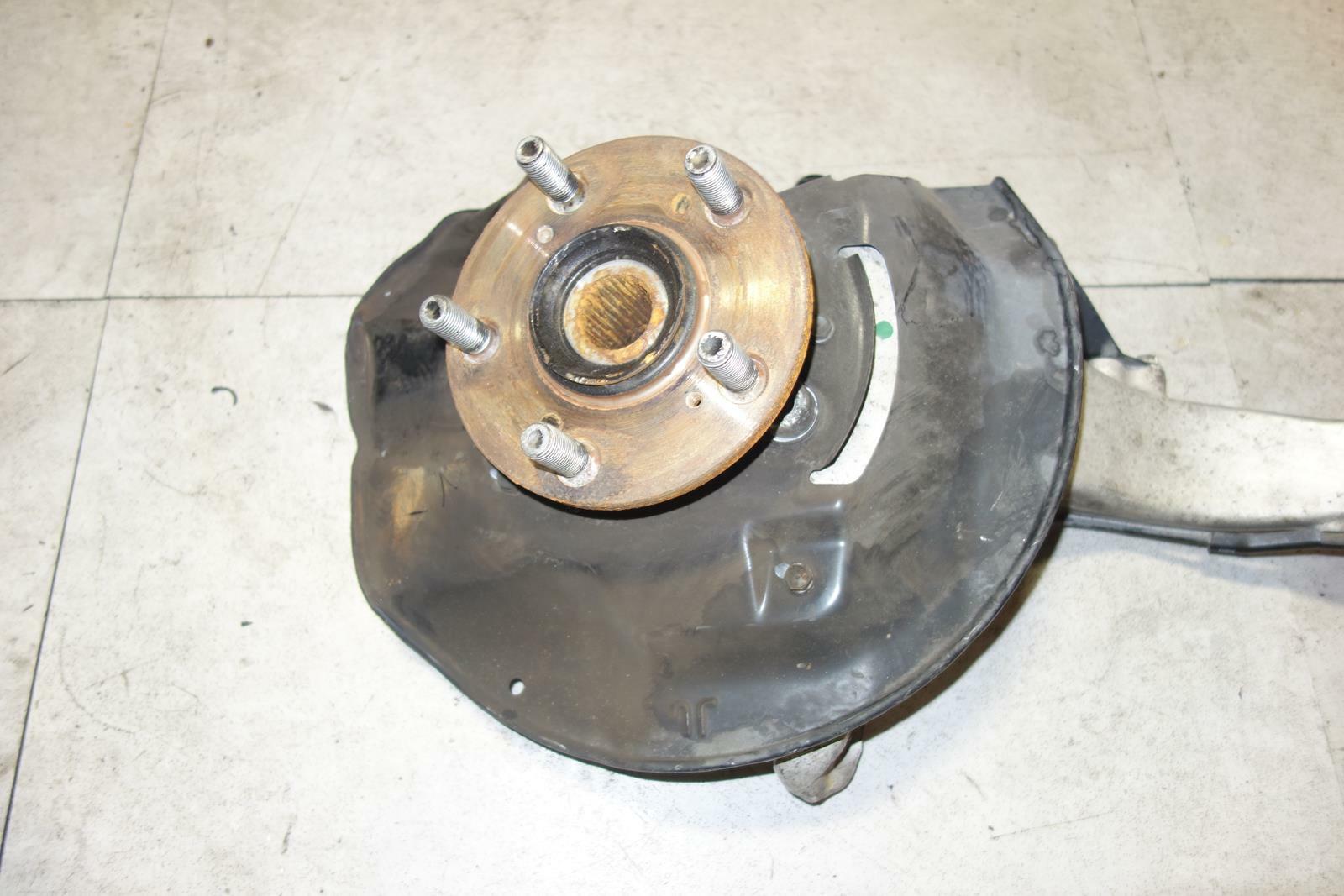 Genuine Acura RL Front Left Wheel Hub Bearing Knuckle Spindle Low Mile 2005-2012