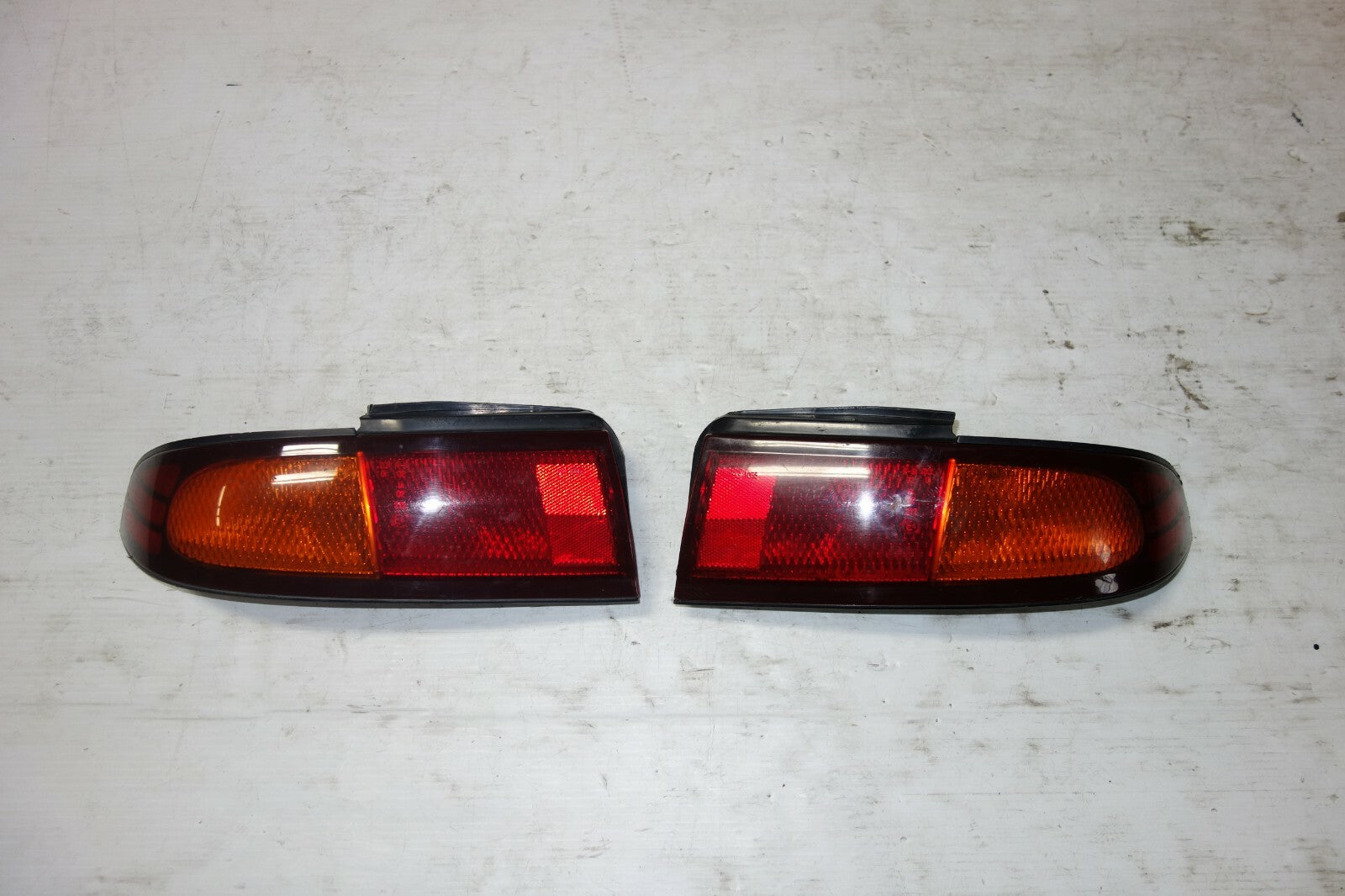 JDM Nissan 240sx Zenki Tail lights Pair S14 1995-1998