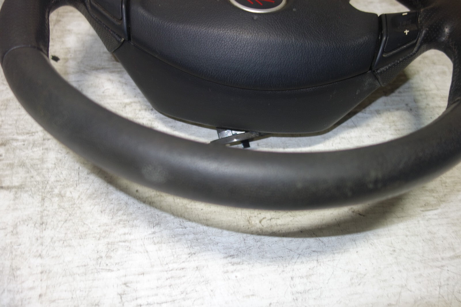 JDM Subaru Forester MoMo Steering Wheel 2003 2004 2005 2006 2007 2008 OEM Japan