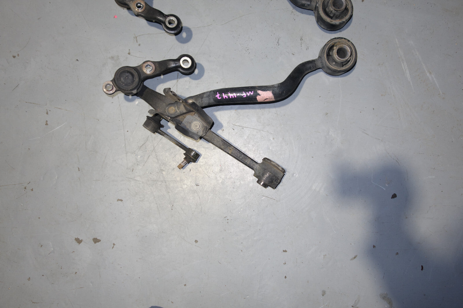 JDM Lexus is300 Altezza OEM Front Lower Control Arms Ball Joints 2001-2005 SXE10