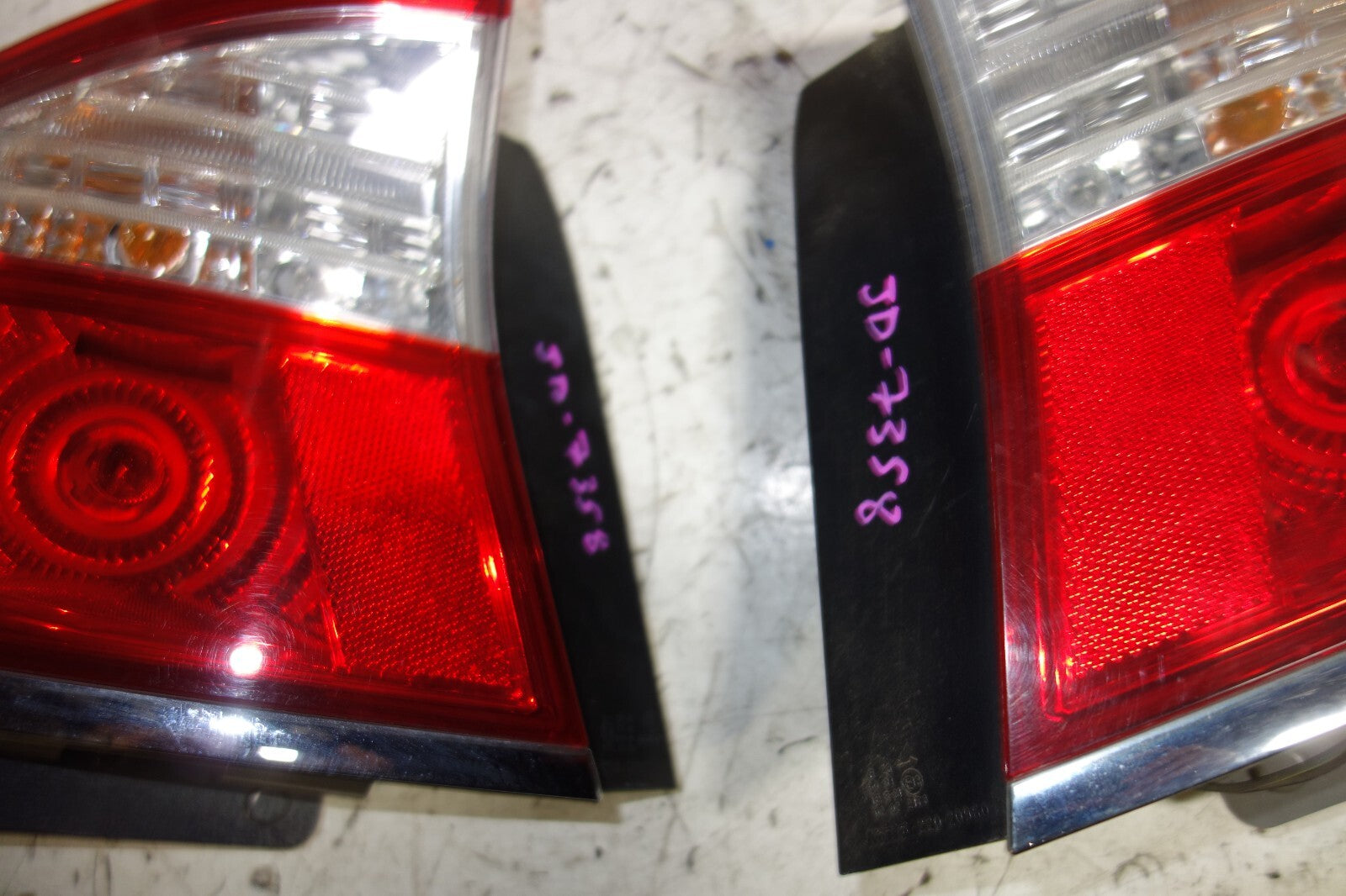 JDM SUBARU LEGACY BL5 OEM USED TAIL LIGHTS LAMPS 4 DOOR SEDAN 2005-2009