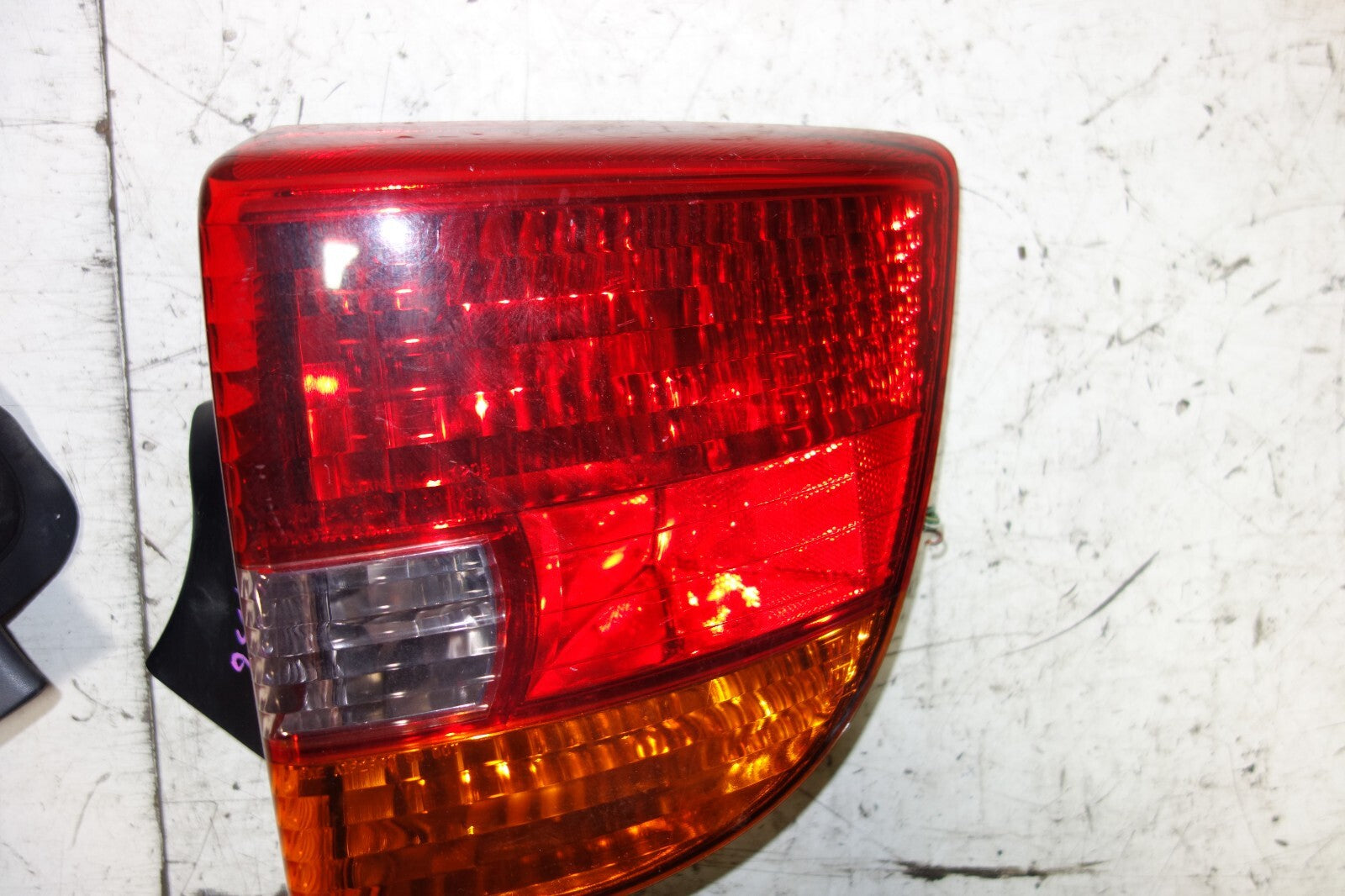 JDM 2000-2005 TOYOTA CELICA OEM TAIL LIGHTS LEFT & RIGHT TAIL LAMPS 2000-2005