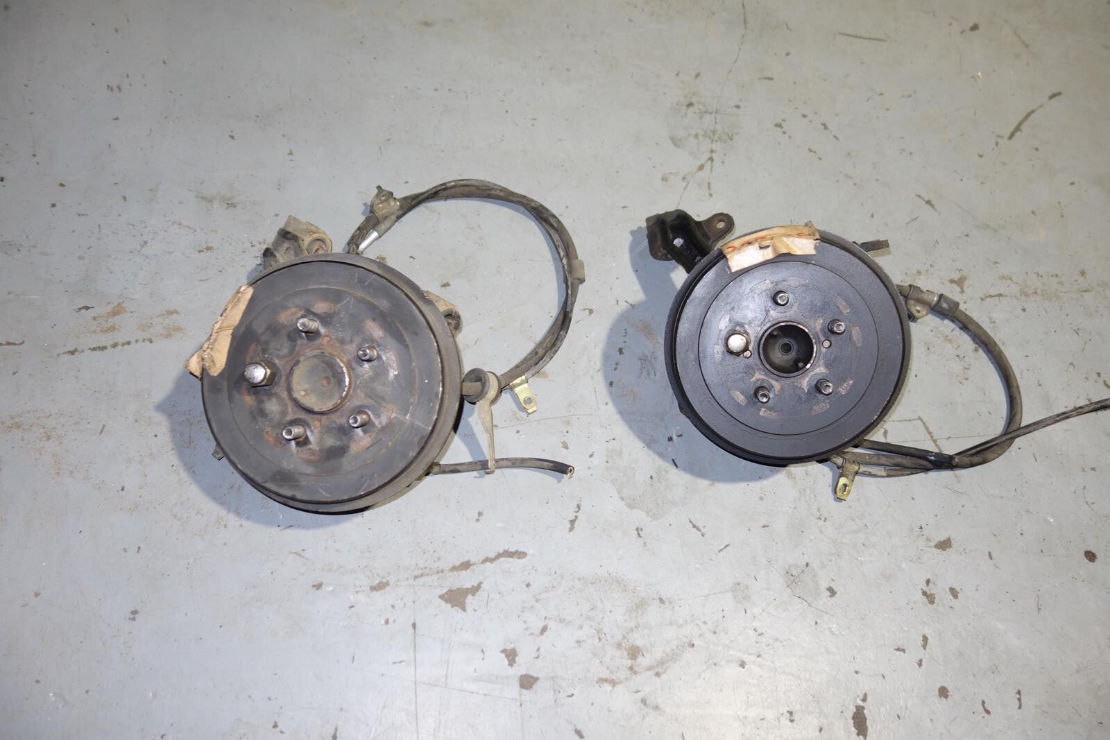 JDM Toyota Celica Rear Trailing Arm Suspension Left Right Rear Brake Drum 00-05