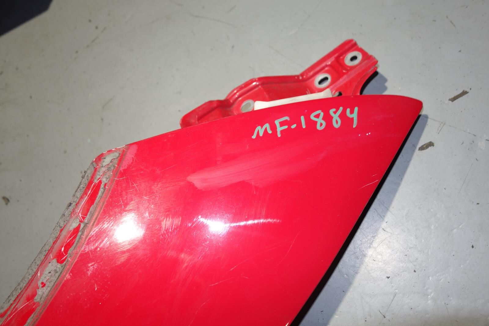 JDM Toyota Celica GT GT-S Fenders 2000-2005 OEM ZZT231 ZZT230