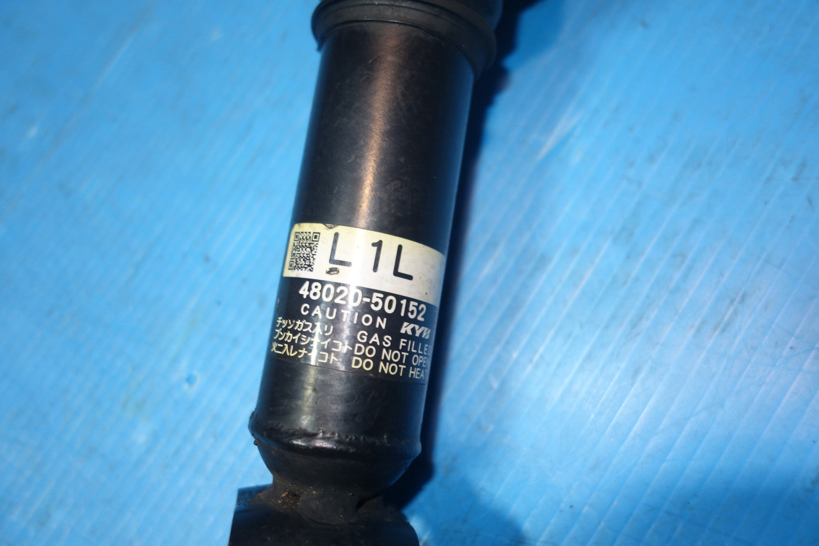 Lexus LS460 LS460L RWD Front Air Shock Strut Absorber Suspension 2007-2009 JDM