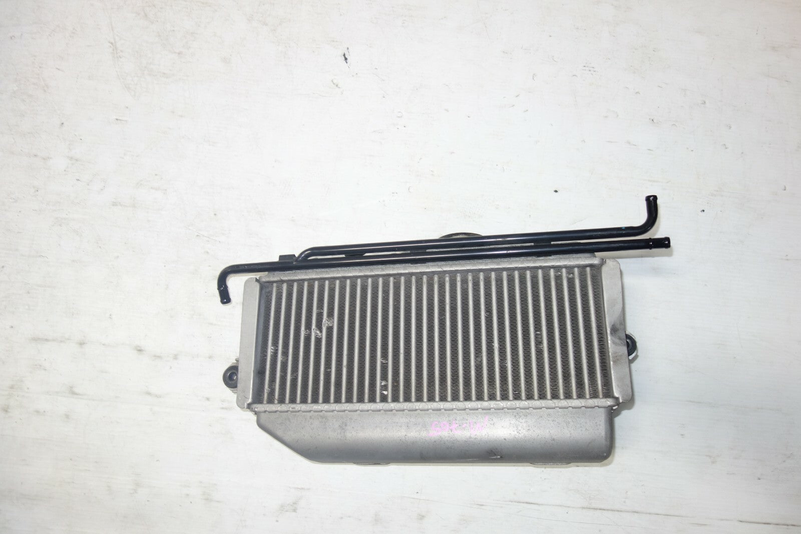 JDM 2002-2005 SUBARU IMPREZA WRX OEM EJ20 TURBO INTERCOOLER TOP MOUNT 2002-2005