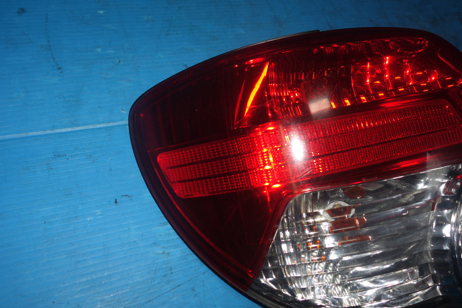 JDM Subaru Impreza WRX STi Outback Sport Wagon Left LH Tail Light Lamp 2004-2005