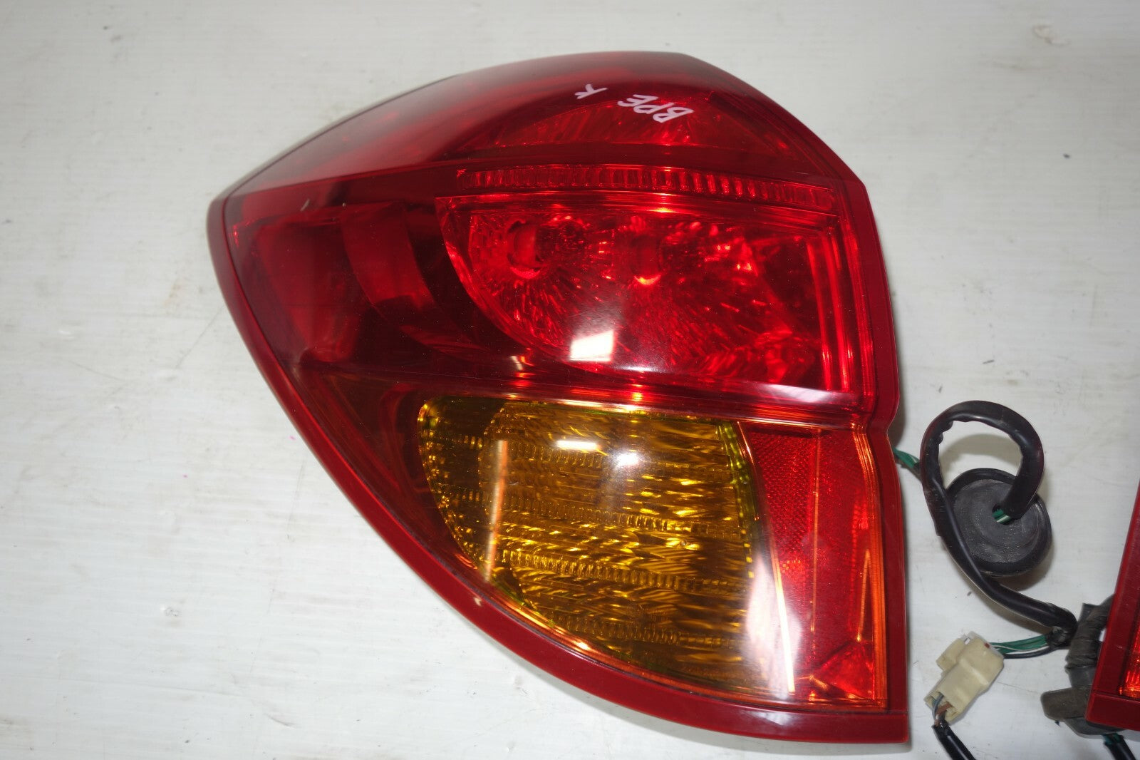 JDM 2005-2009 SUBARU LEGACY OUTBACK KOUKI OEM USED TAIL LIGHTS TAIL LAMPS