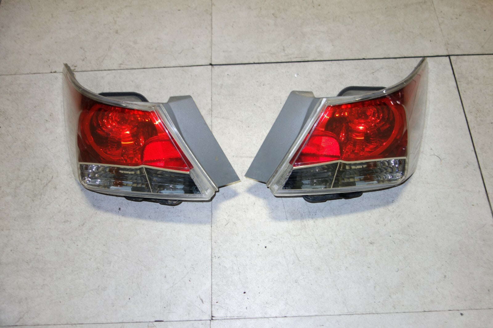 JDM GENUINE HONDA ACCORD INSPIRE CP3 OEM TAIL LIGHTS TAIL LAMPS 4 DOOR 2008-2012