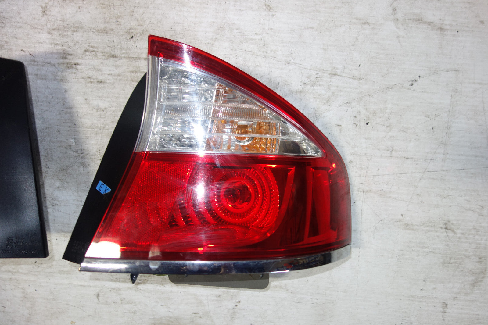 JDM Subaru Legacy OEM Left & Right Tail Lights Lamps Sedan LH RH 2008-2009 #5888