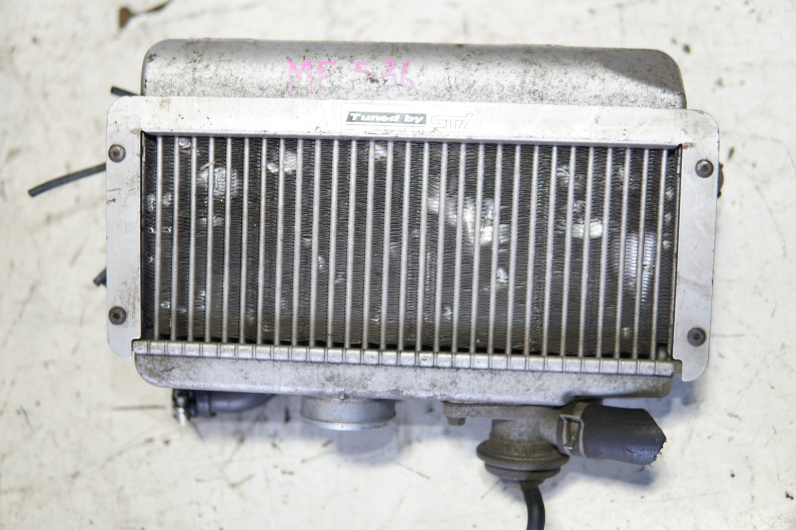 JDM SUBARU LEGACY STI TURBO INTERCOOLER TOP MOUNT S401 BE5 BH5 2000-2004