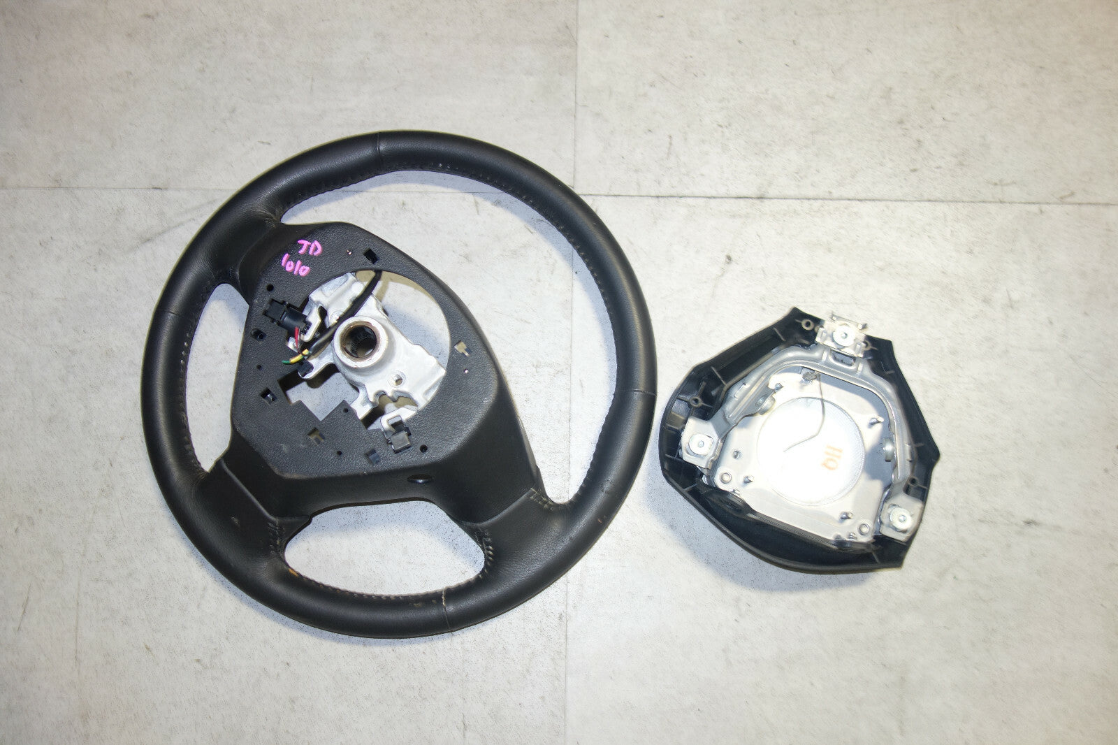 JDM Subaru Impreza WRX STi Legacy Forester OEM Steering Wheel & Hub 1993-2009