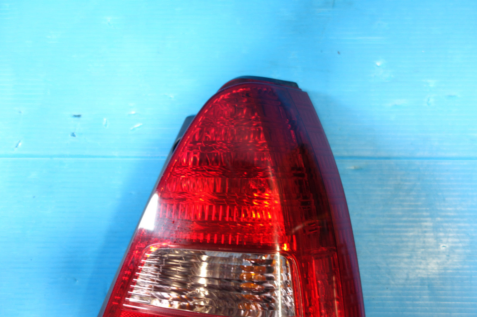 Subaru Forester Original Rear Right Tail Light Lamp Taillight RH 2003-2008